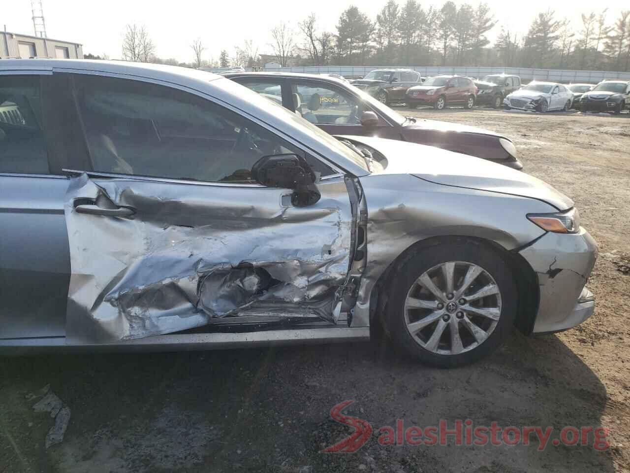 JTNB11HK6J3017883 2018 TOYOTA CAMRY