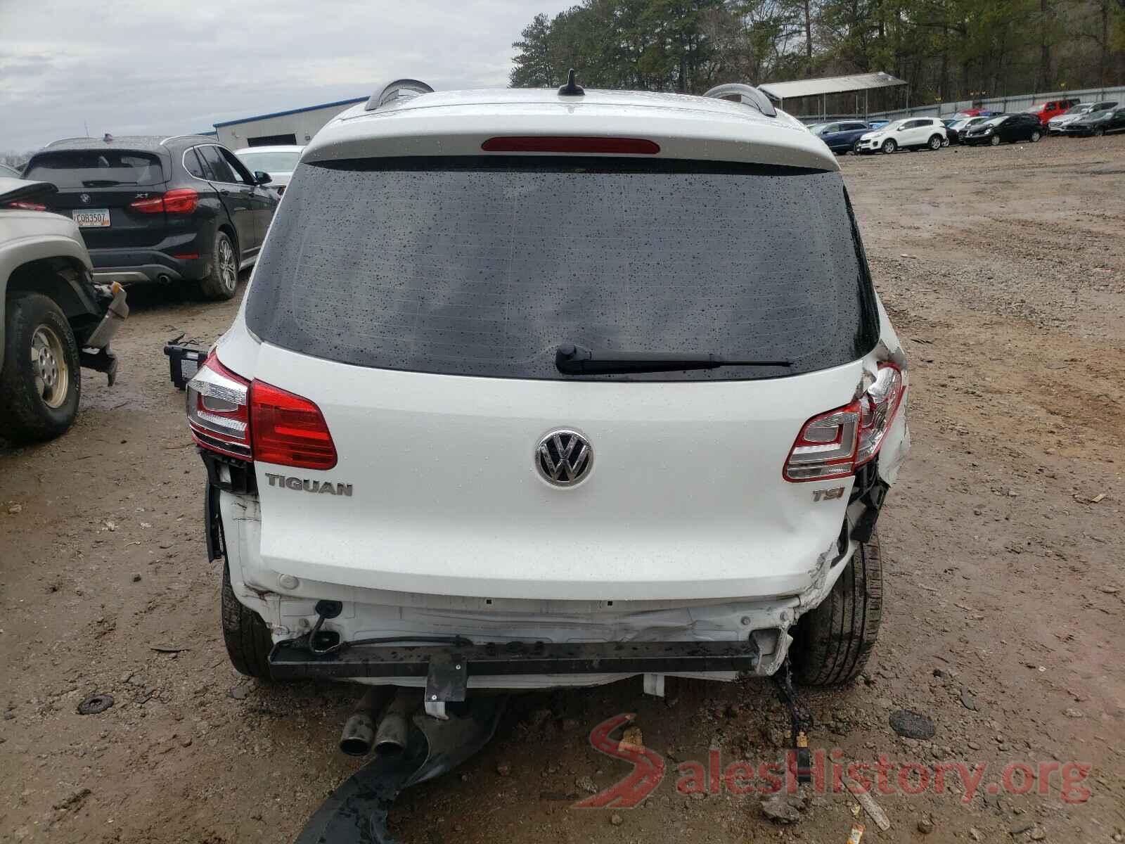 WVGAV7AX8HK021460 2017 VOLKSWAGEN TIGUAN