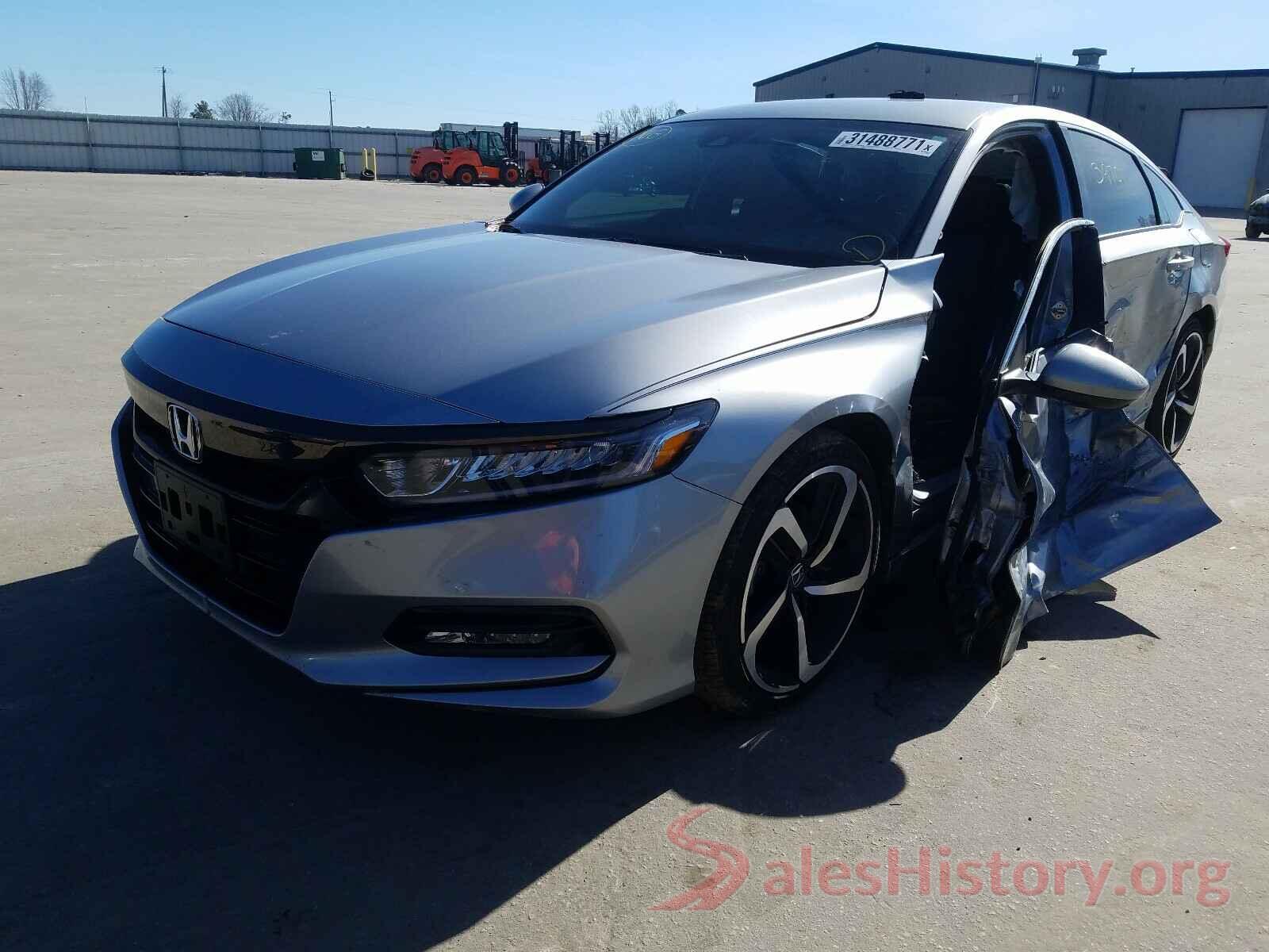 1HGCV1F30JA089460 2018 HONDA ACCORD