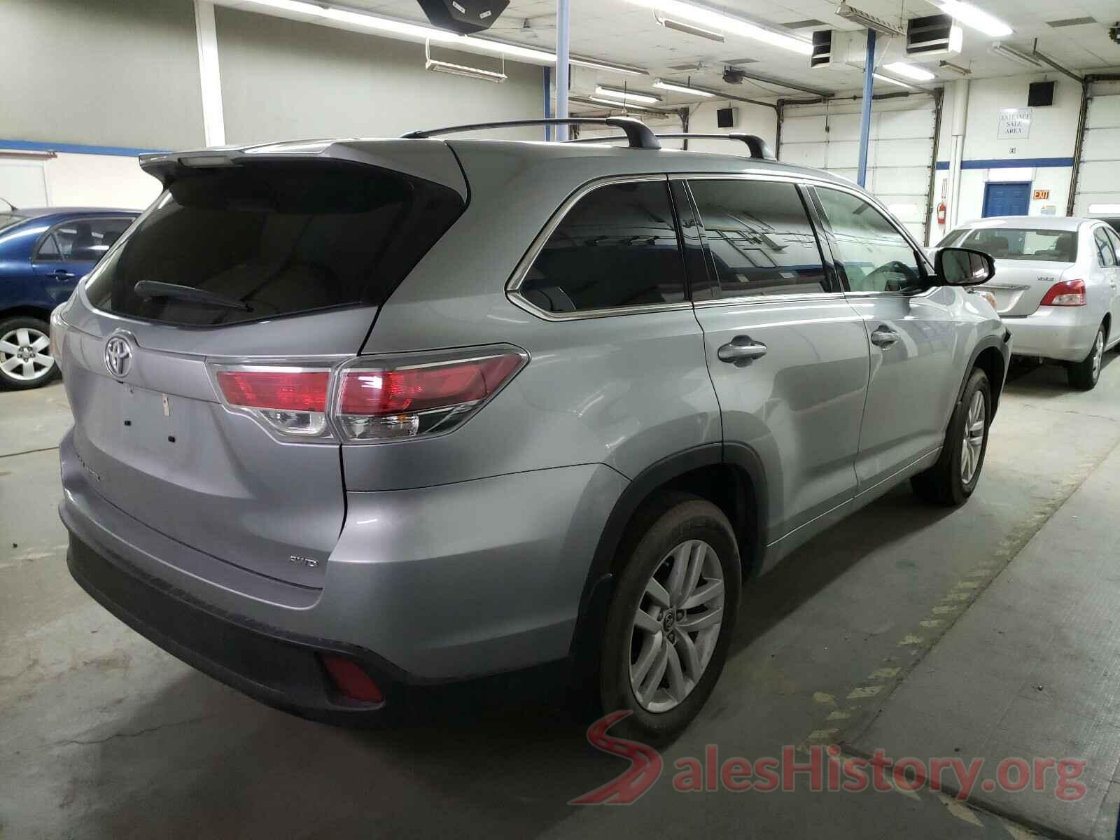 5TDBKRFH1GS266025 2016 TOYOTA HIGHLANDER