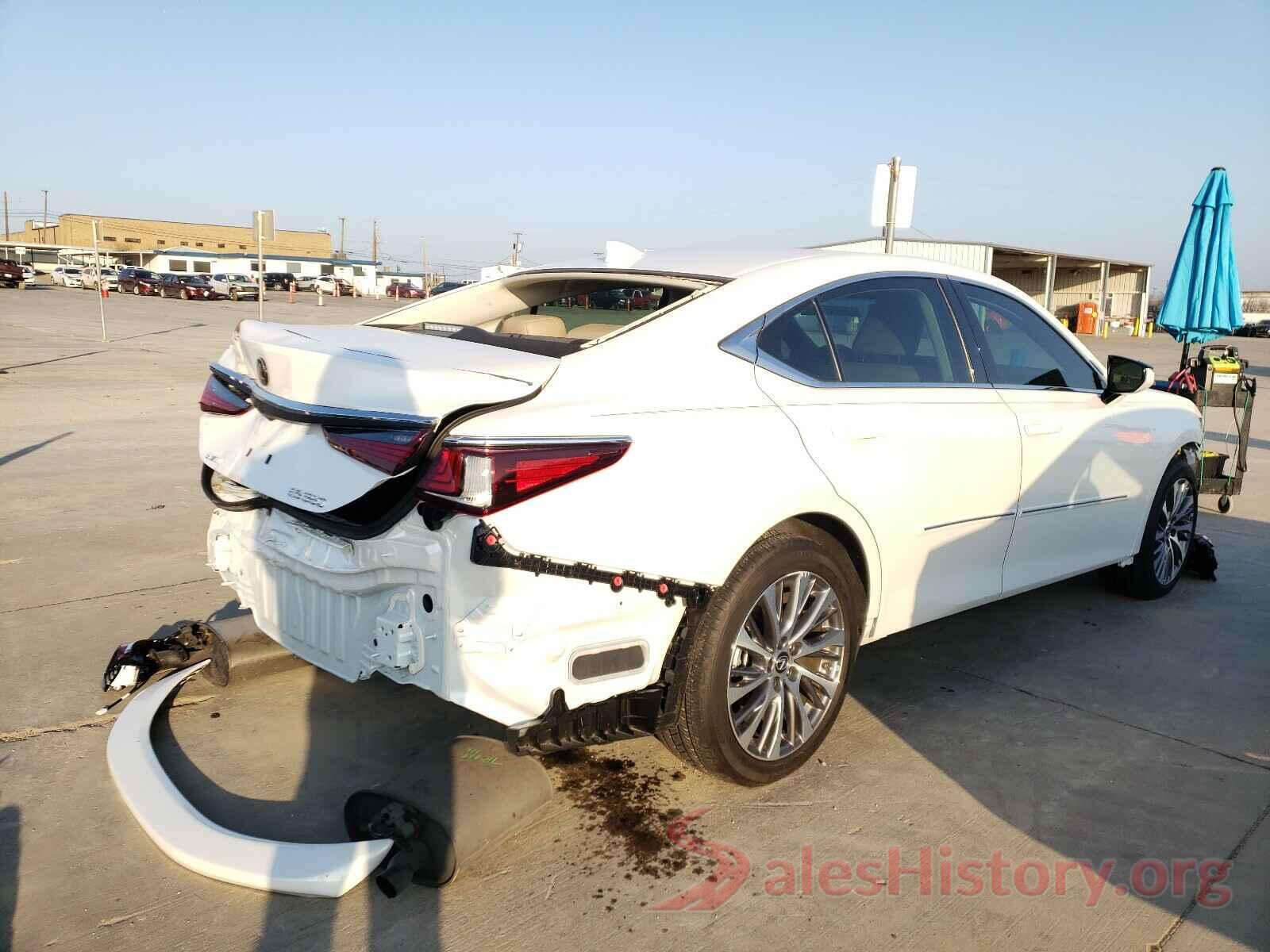 58ADZ1B17LU064055 2020 LEXUS ES350