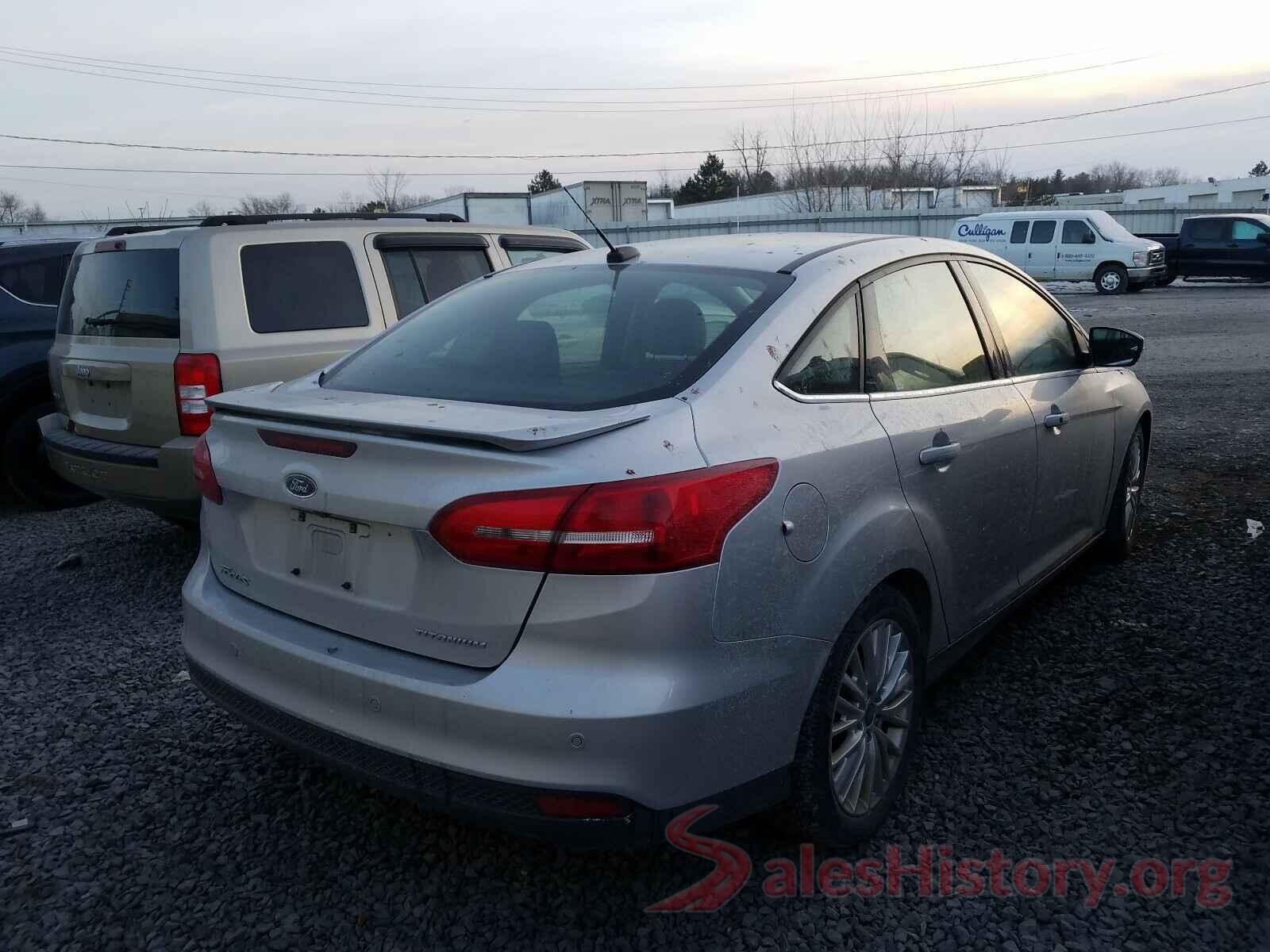 1FADP3J24JL294443 2018 FORD FOCUS