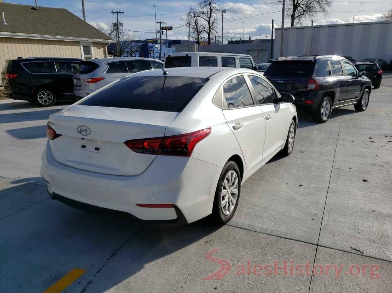 3KPC24A33JE026110 2018 HYUNDAI ACCENT