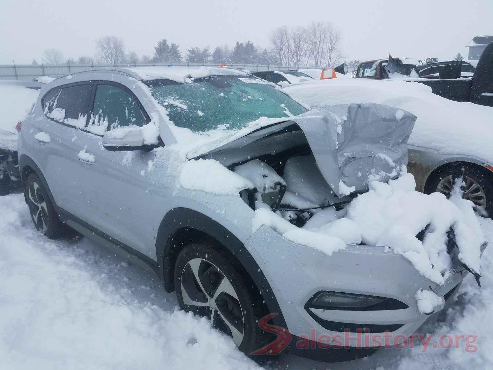 KM8J3CA22HU376535 2017 HYUNDAI TUCSON