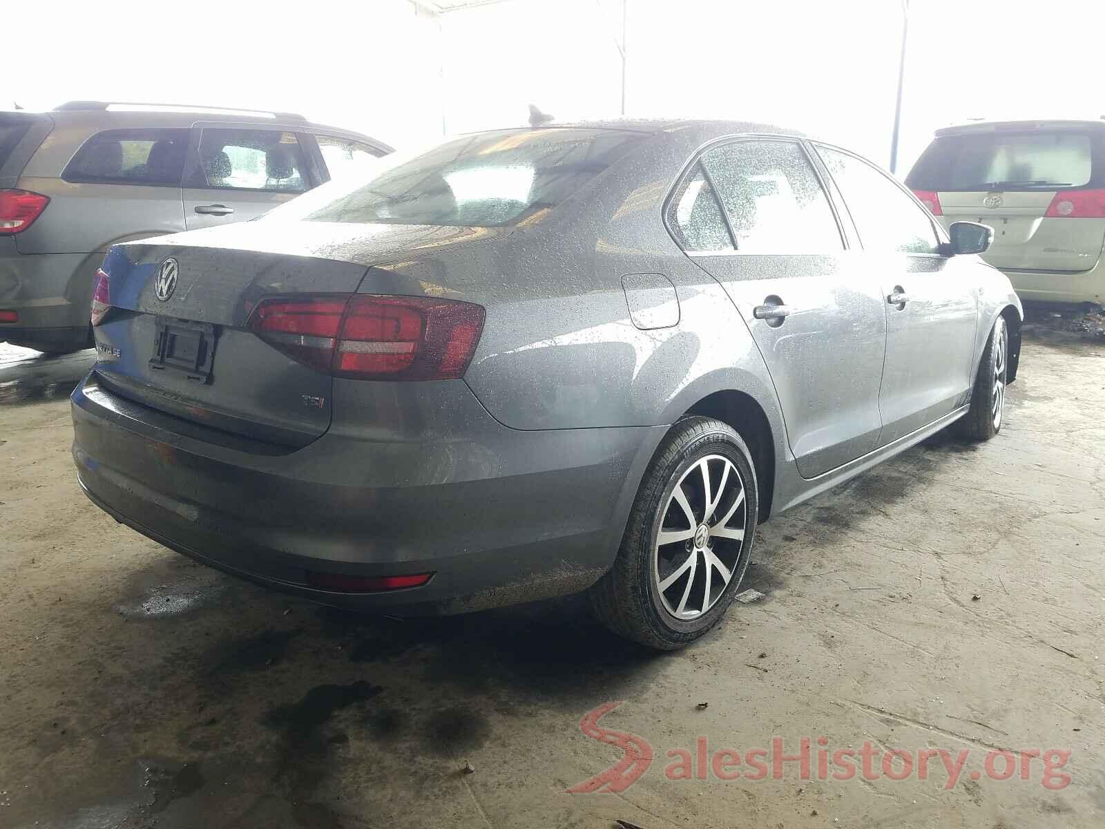 3VWDB7AJXJM239238 2018 VOLKSWAGEN JETTA