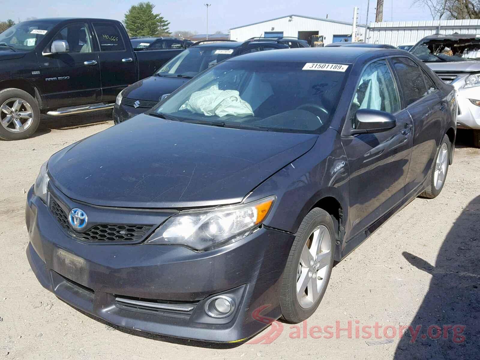 4T1BD1FKXEU117916 2014 TOYOTA CAMRY