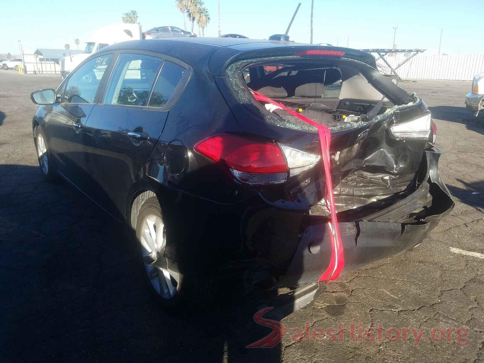 KNAFK5A80H5686381 2017 KIA FORTE