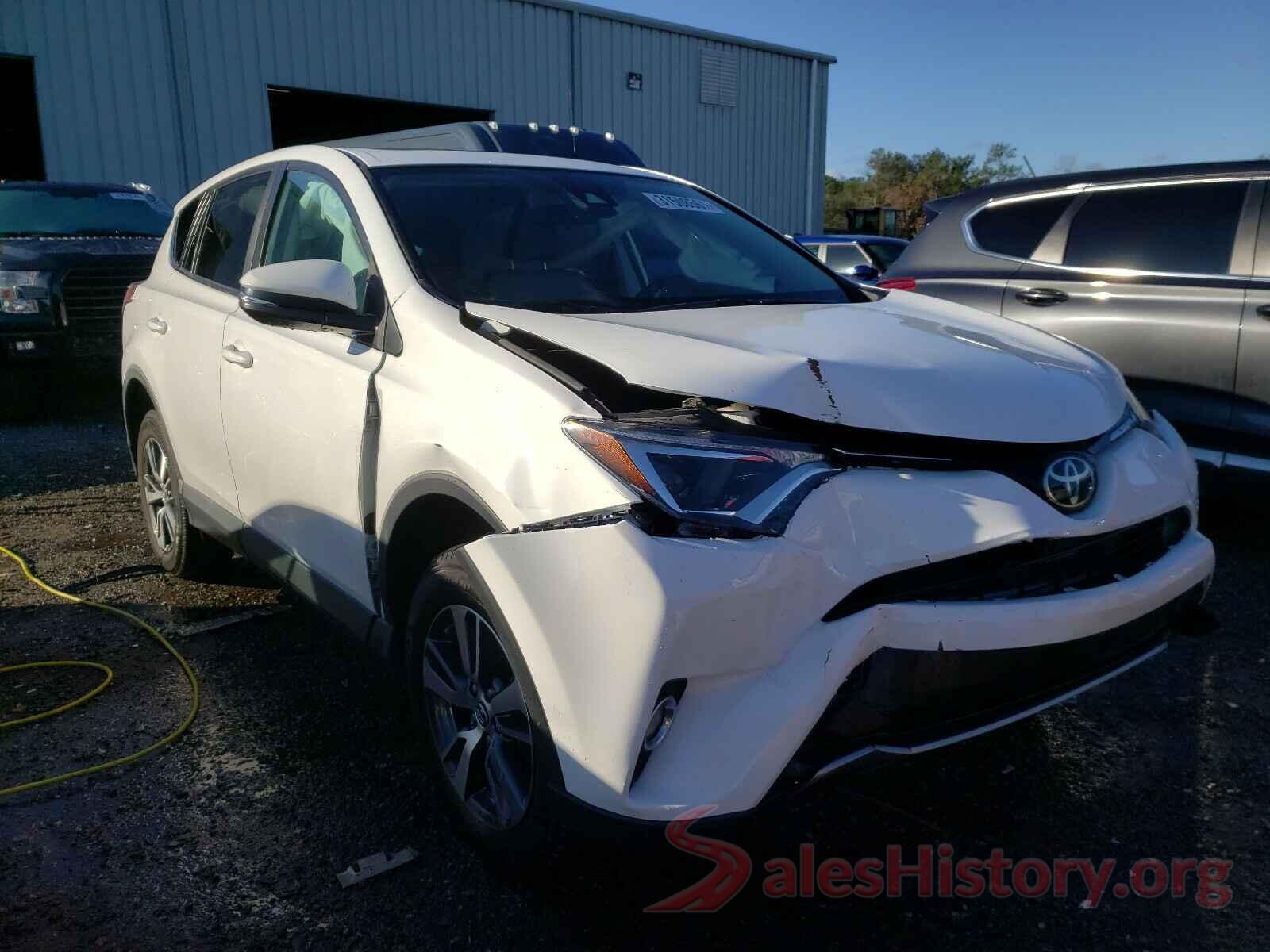 2T3WFREV8JW474809 2018 TOYOTA RAV4