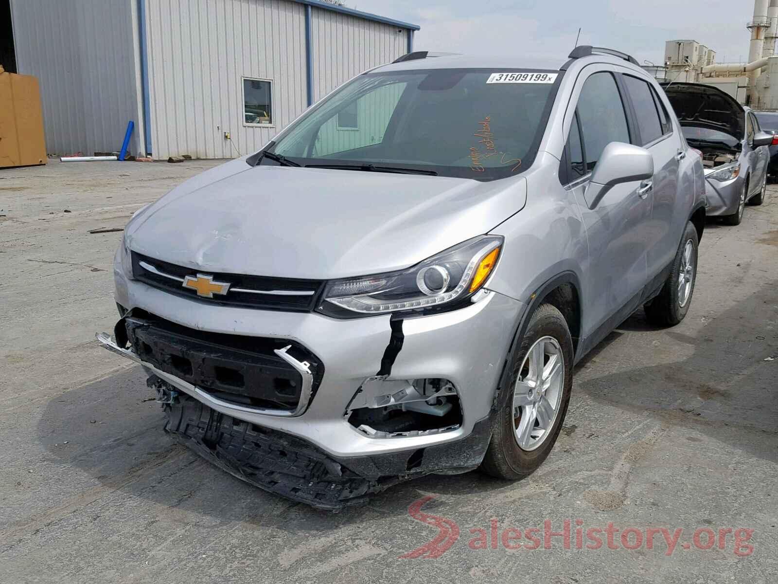 JA4APVAUXMU018576 2018 CHEVROLET TRAX 1LT