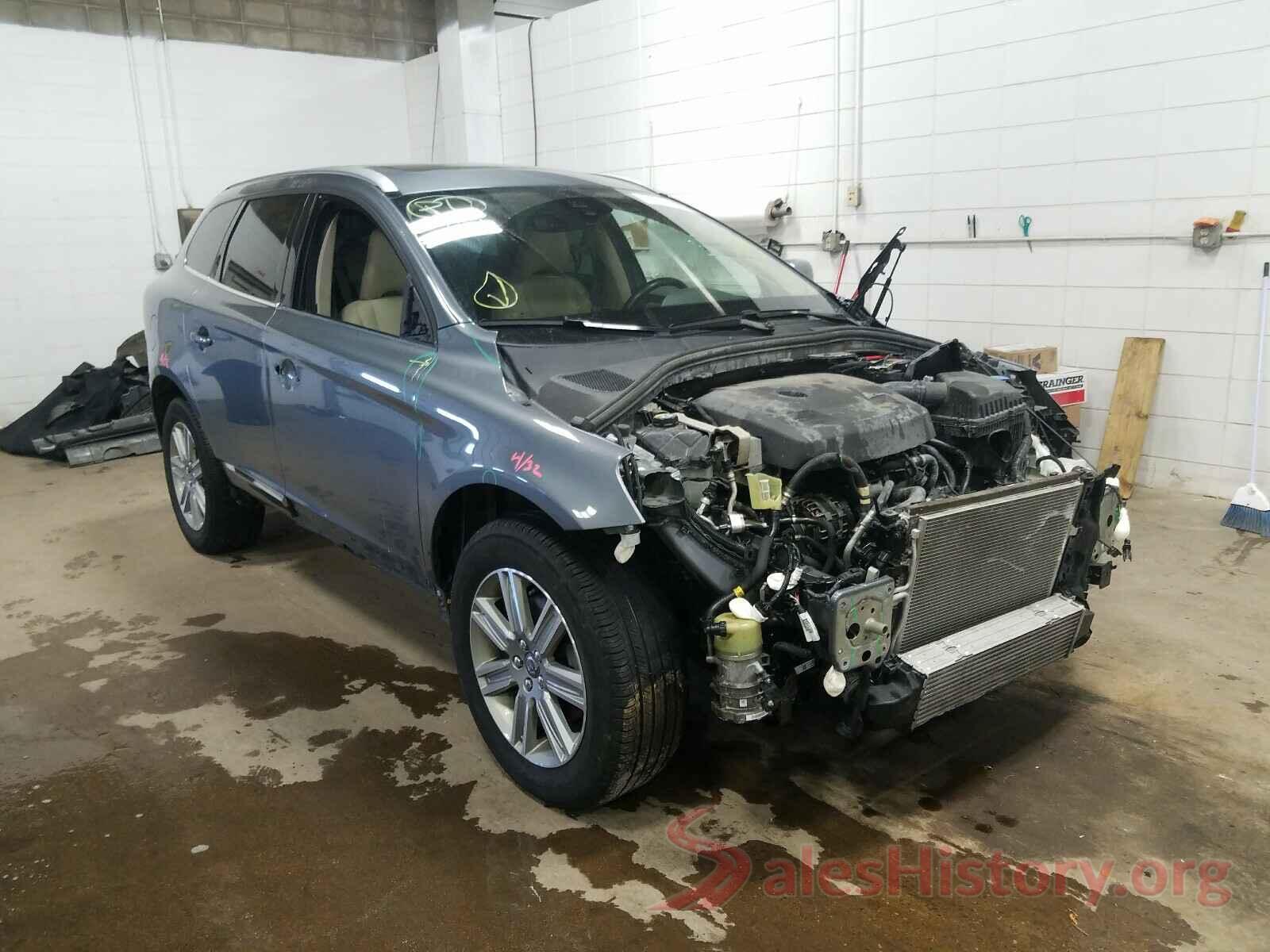 YV440MRU2H2099092 2017 VOLVO XC60