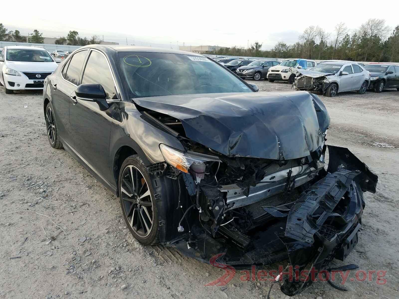 4T1B61HK1JU010013 2018 TOYOTA CAMRY