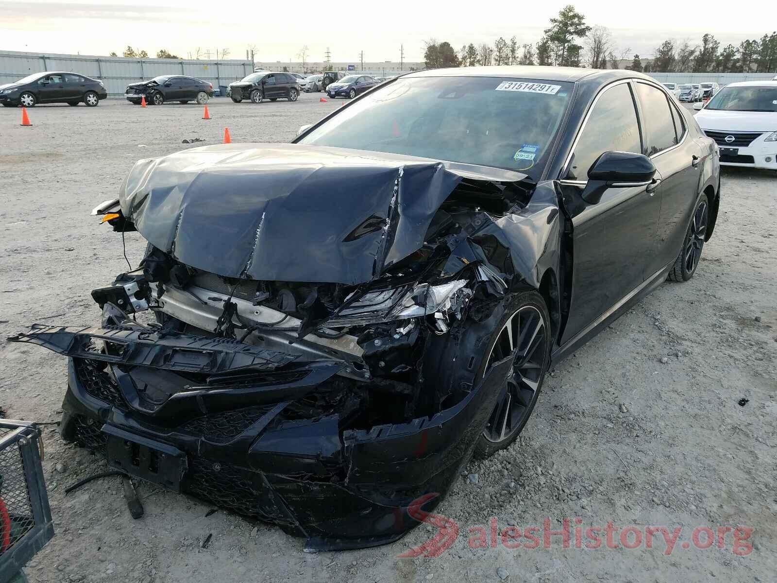 4T1B61HK1JU010013 2018 TOYOTA CAMRY