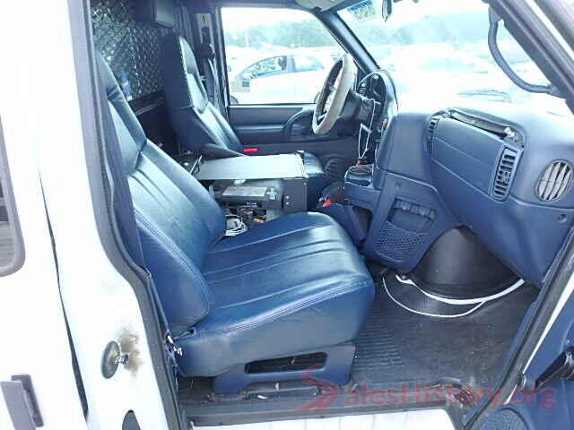 1GC2KUEG6GZ160003 2001 CHEVROLET ASTRO