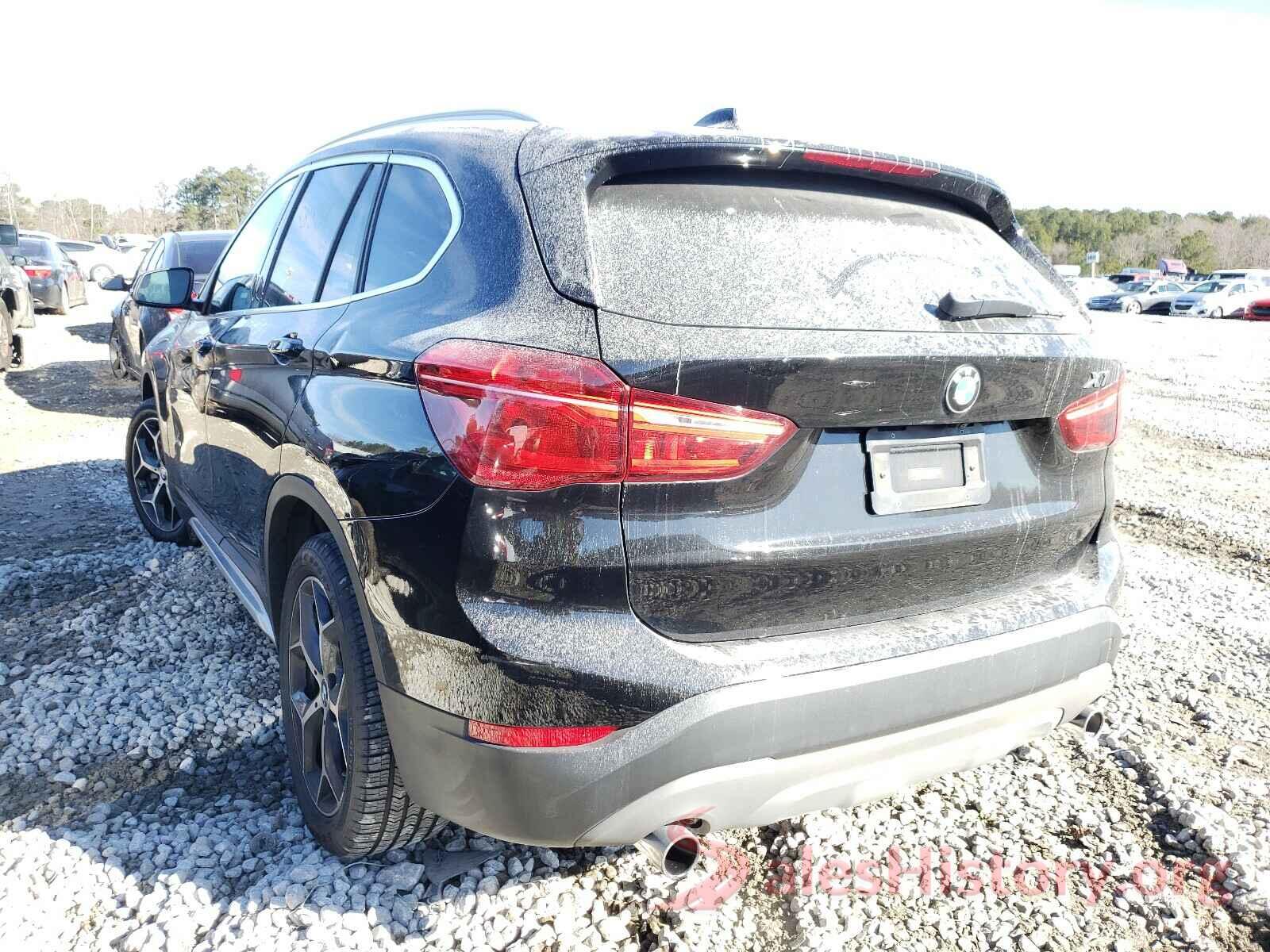 WBXHU7C36J5H43004 2018 BMW X1