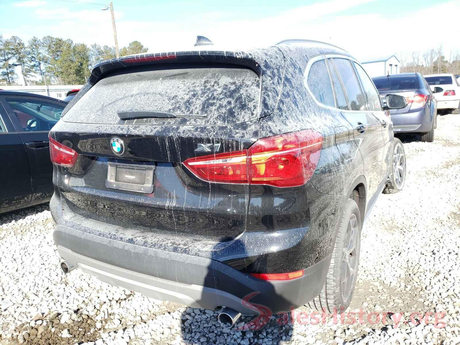 WBXHU7C36J5H43004 2018 BMW X1