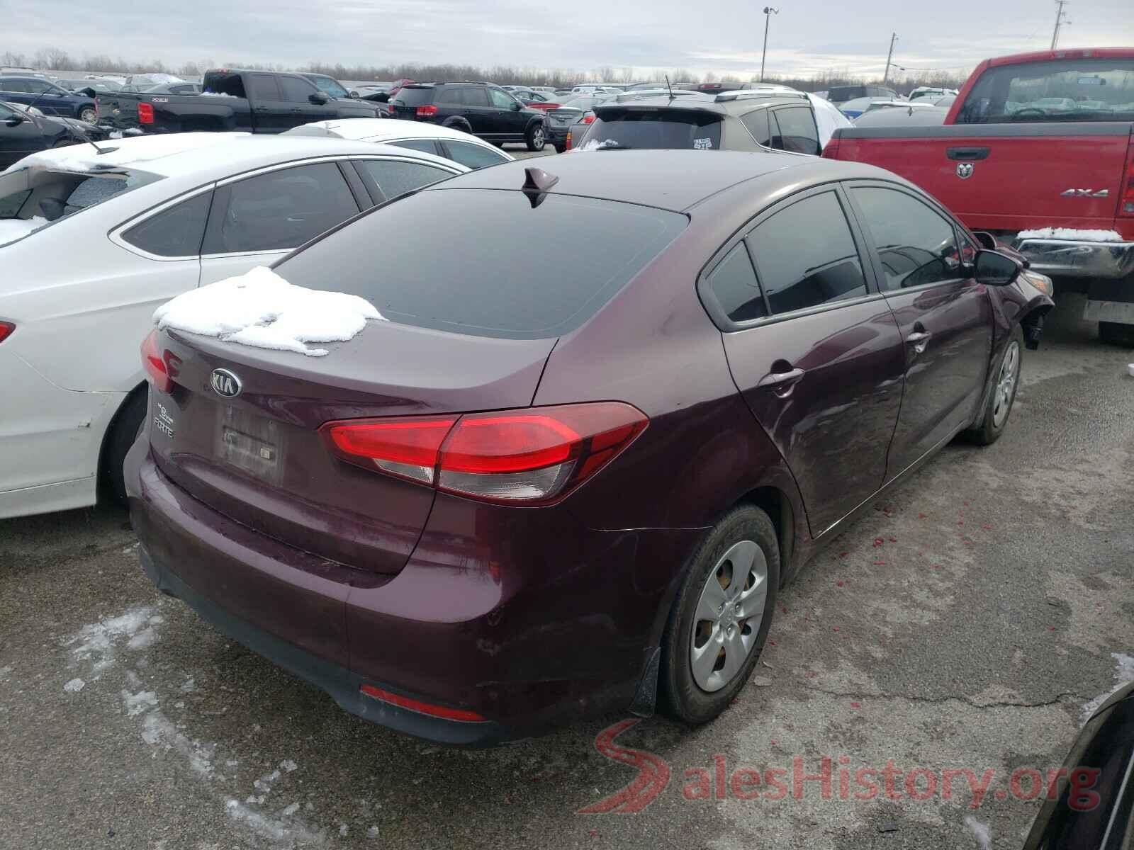 3KPFK4A74HE018365 2017 KIA FORTE