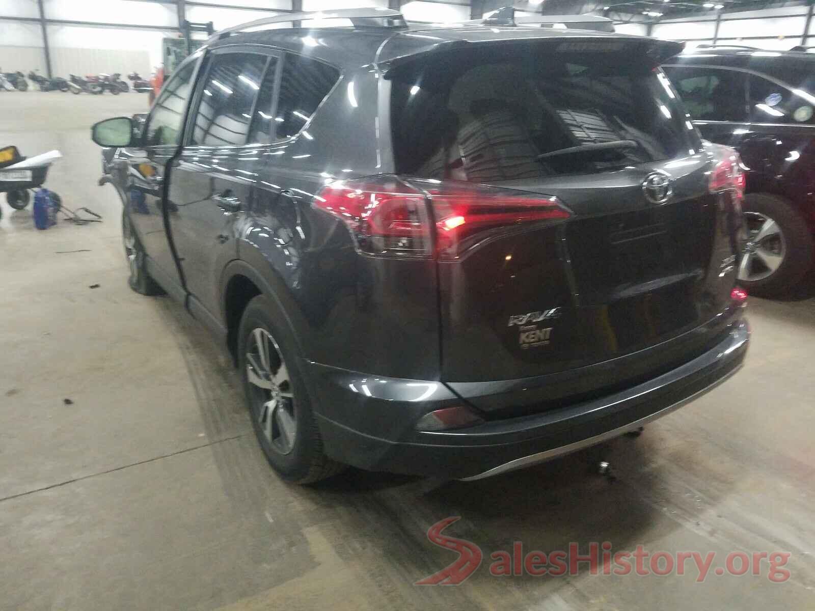 JTMRFREV6JJ226330 2018 TOYOTA RAV4