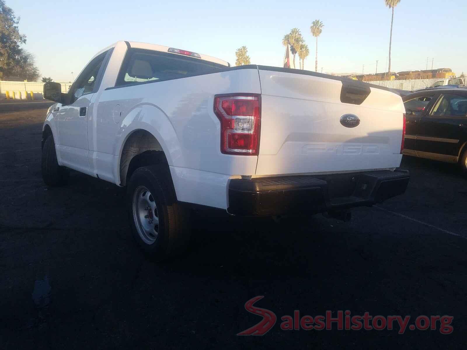 1FTMF1CB2JKC25206 2018 FORD F150