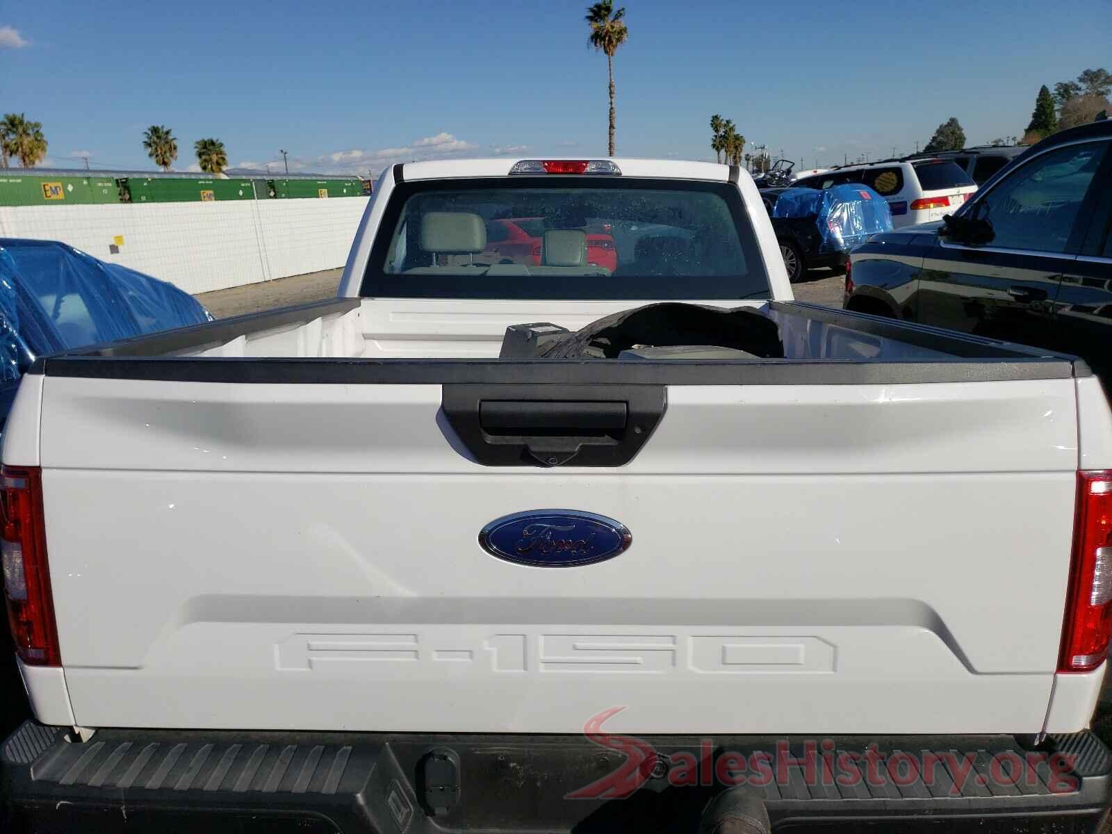 1FTMF1CB2JKC25206 2018 FORD F150