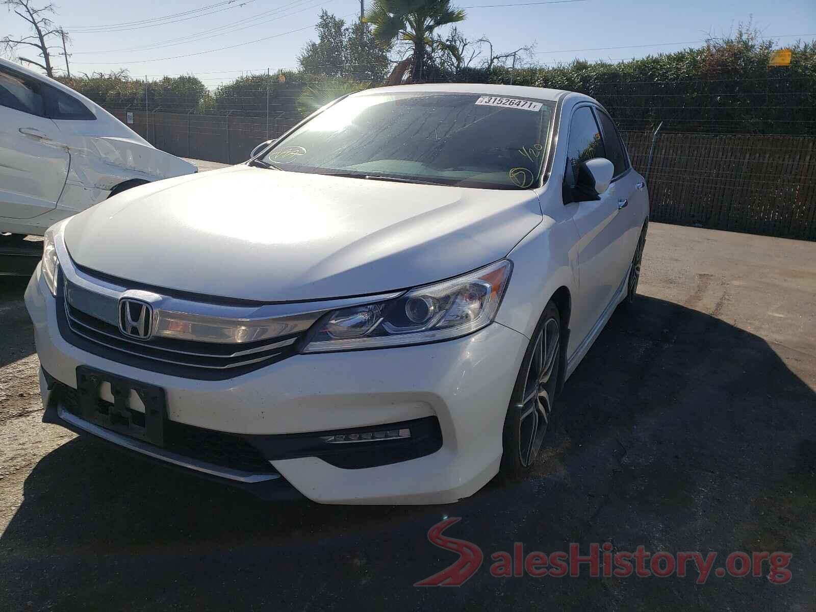 1HGCR2F52HA107382 2017 HONDA ACCORD