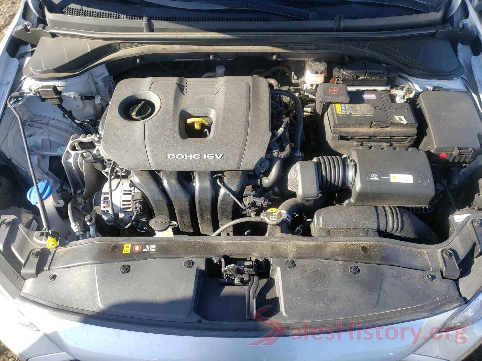 5NPD84LFXJH267247 2018 HYUNDAI ELANTRA