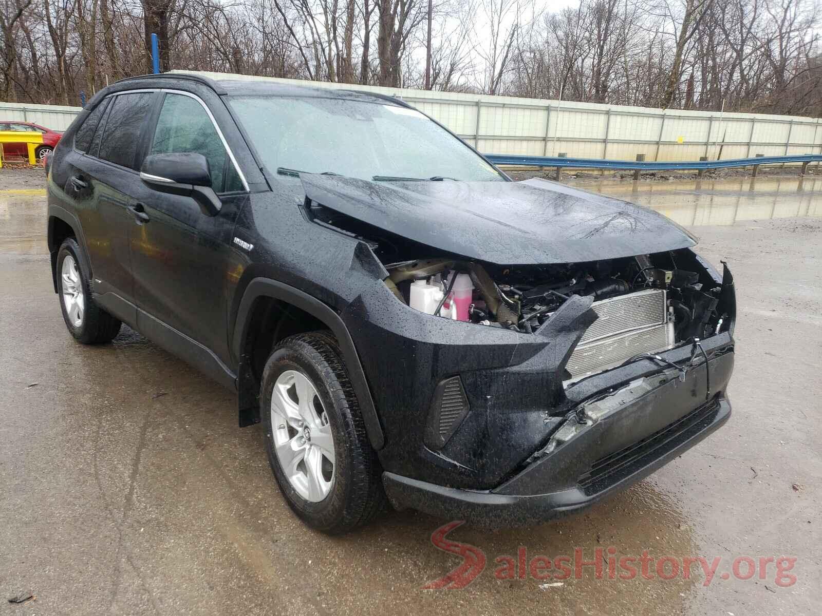 2T3MWRFV6KW028018 2019 TOYOTA RAV4