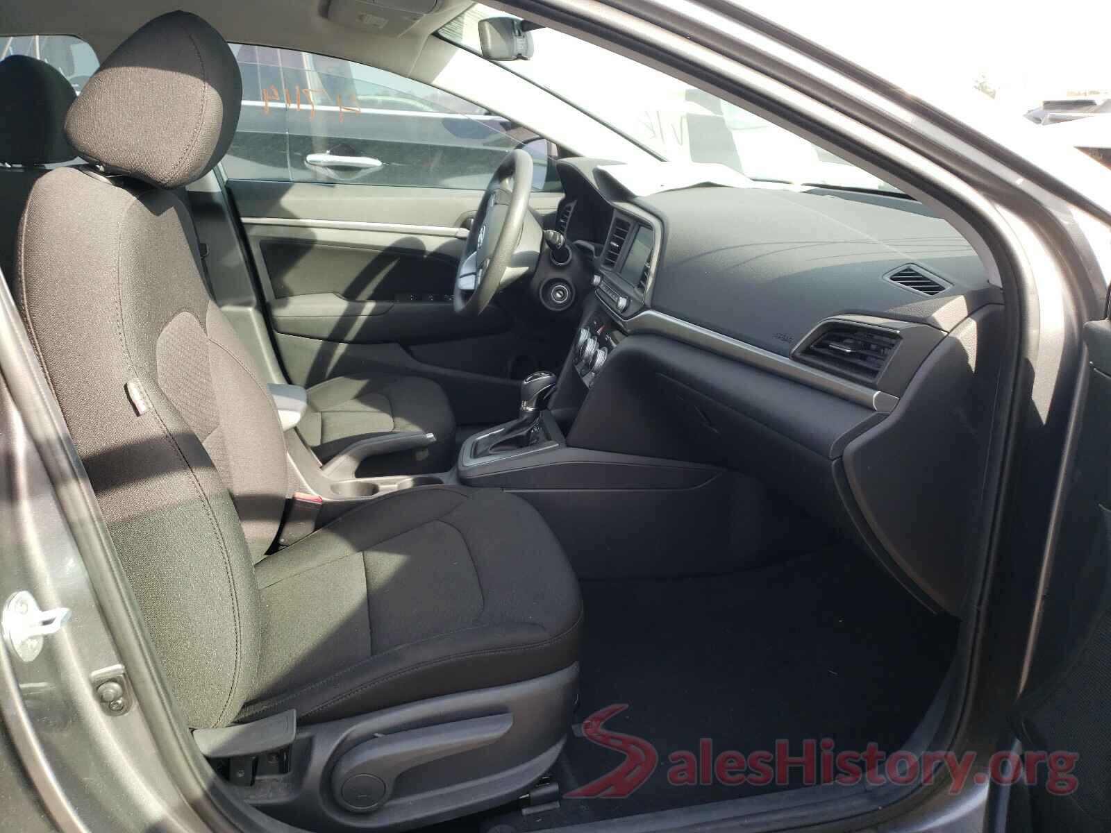 5NPD84LF3KH457960 2019 HYUNDAI ELANTRA