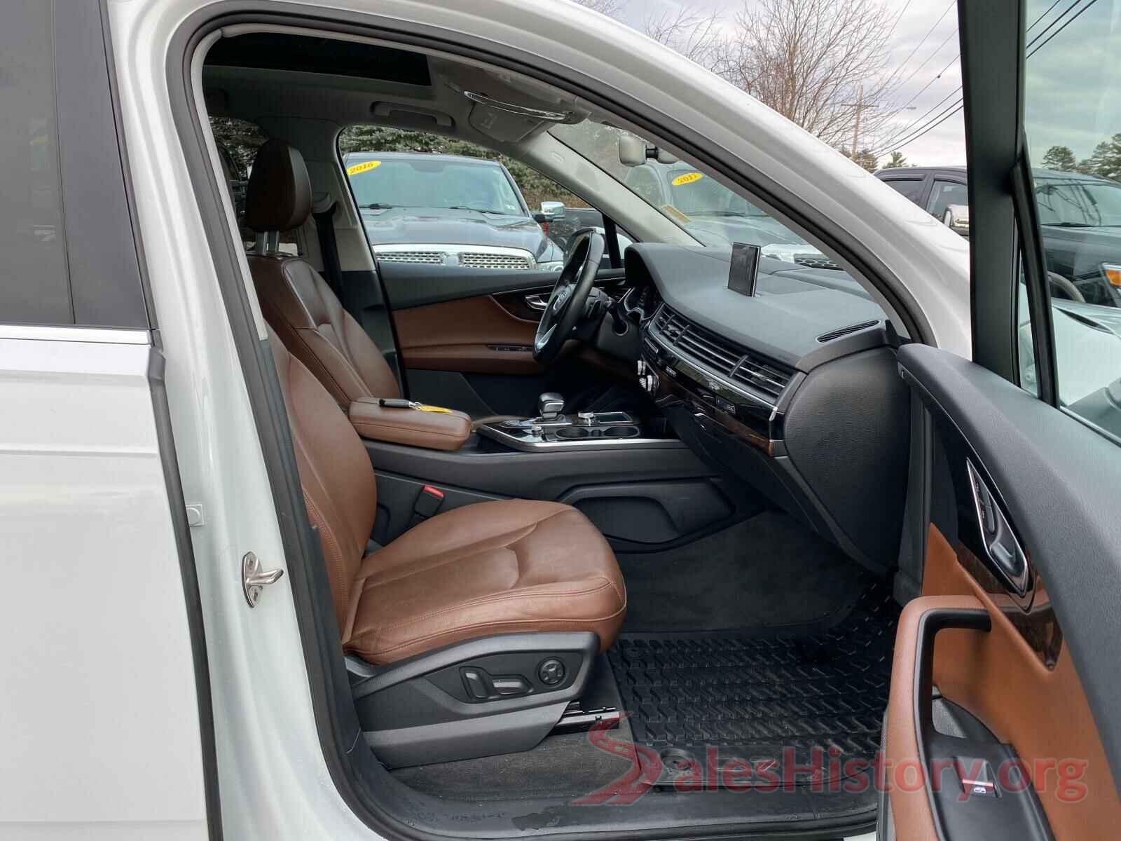 WA1VAAF70HD009972 2017 AUDI Q7