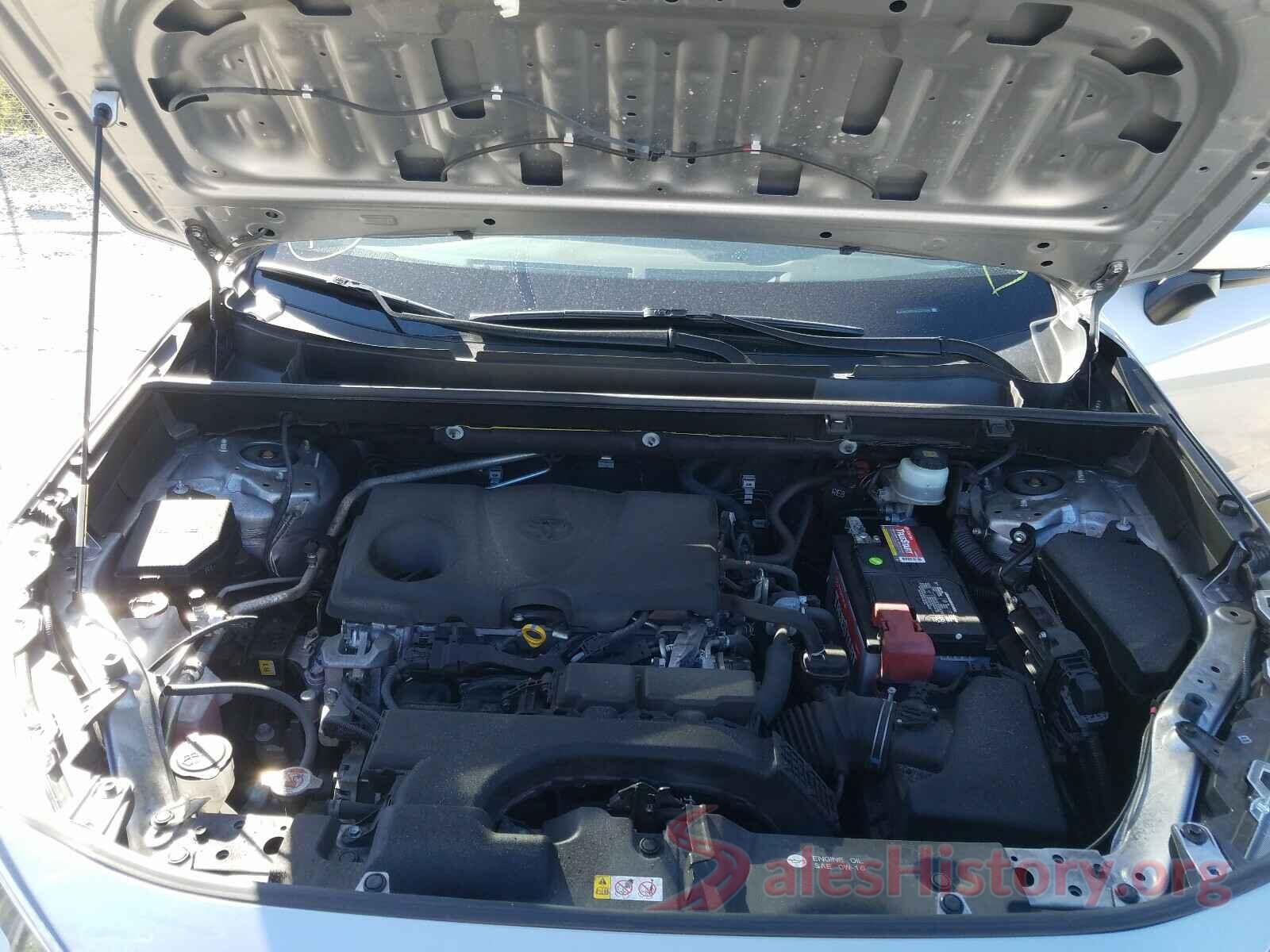 JTMC1RFV1KD021890 2019 TOYOTA RAV4