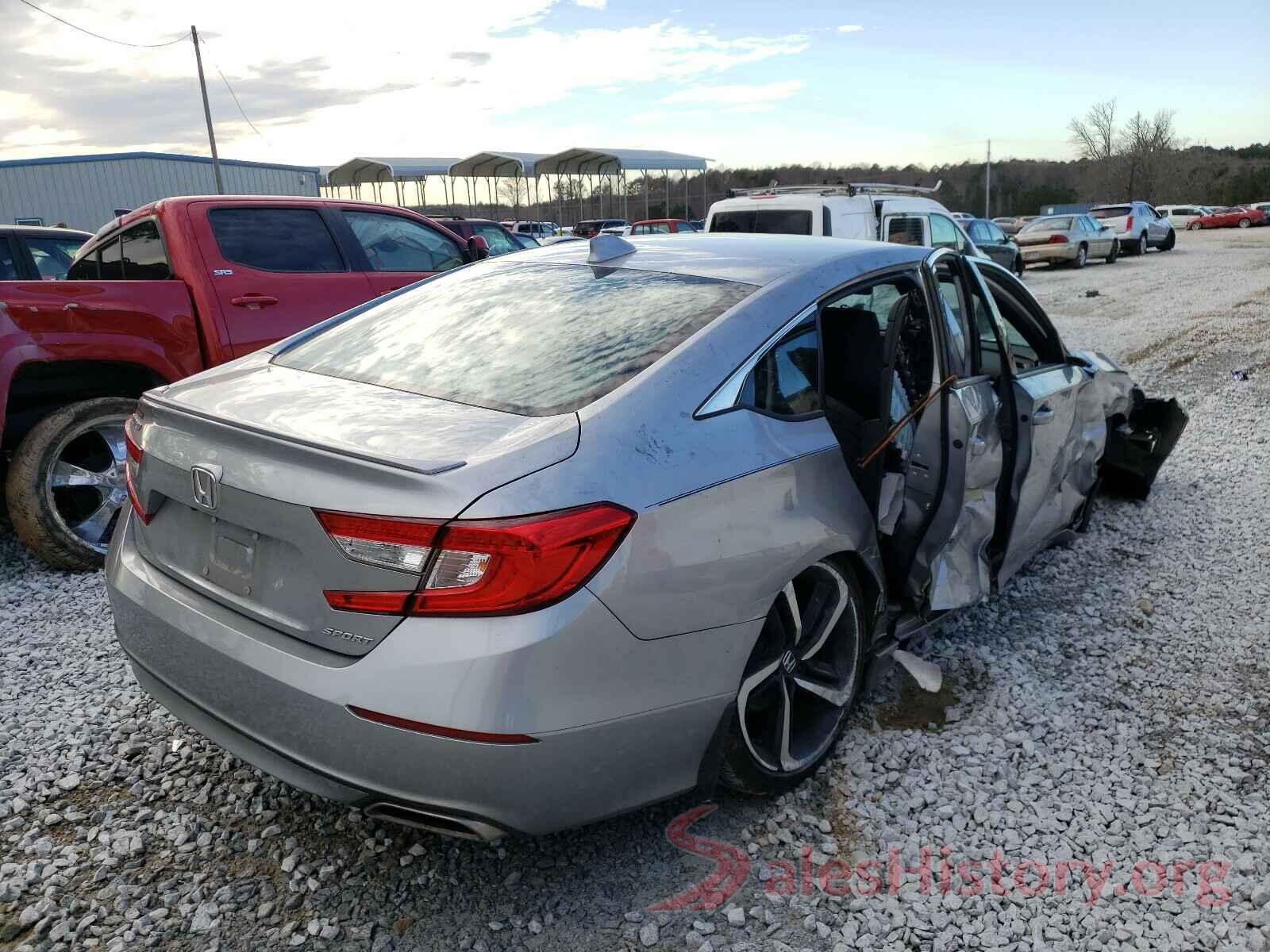 1HGCV1F32JA209971 2018 HONDA ACCORD