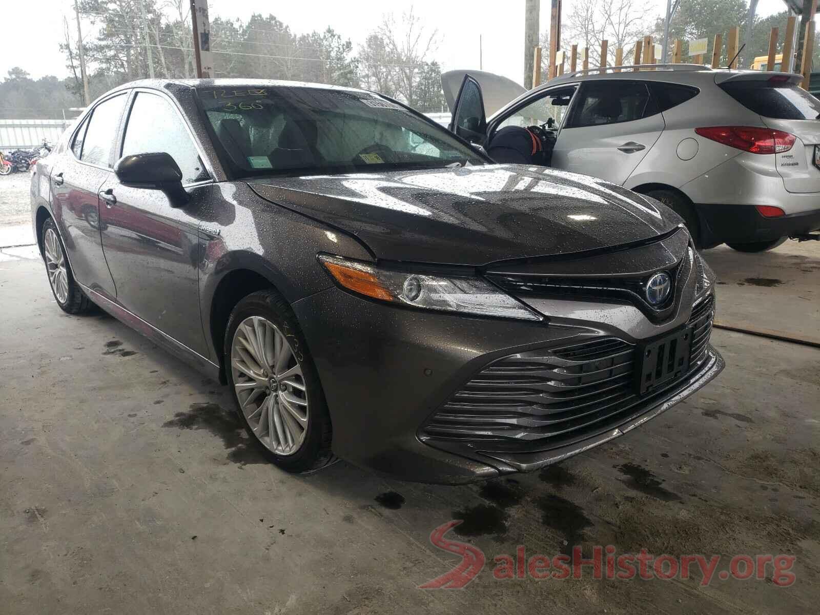 4T1B21HK4JU502837 2018 TOYOTA CAMRY