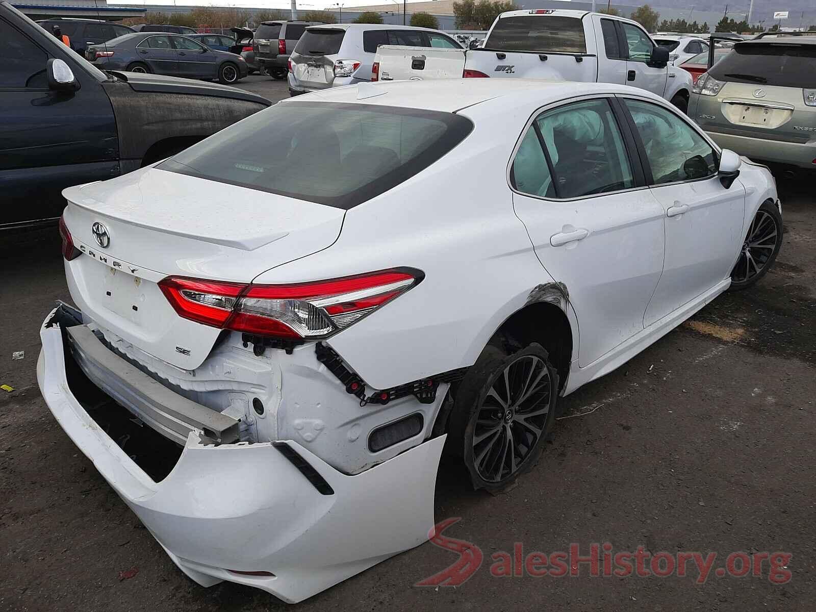 4T1G11AK7LU306557 2020 TOYOTA CAMRY