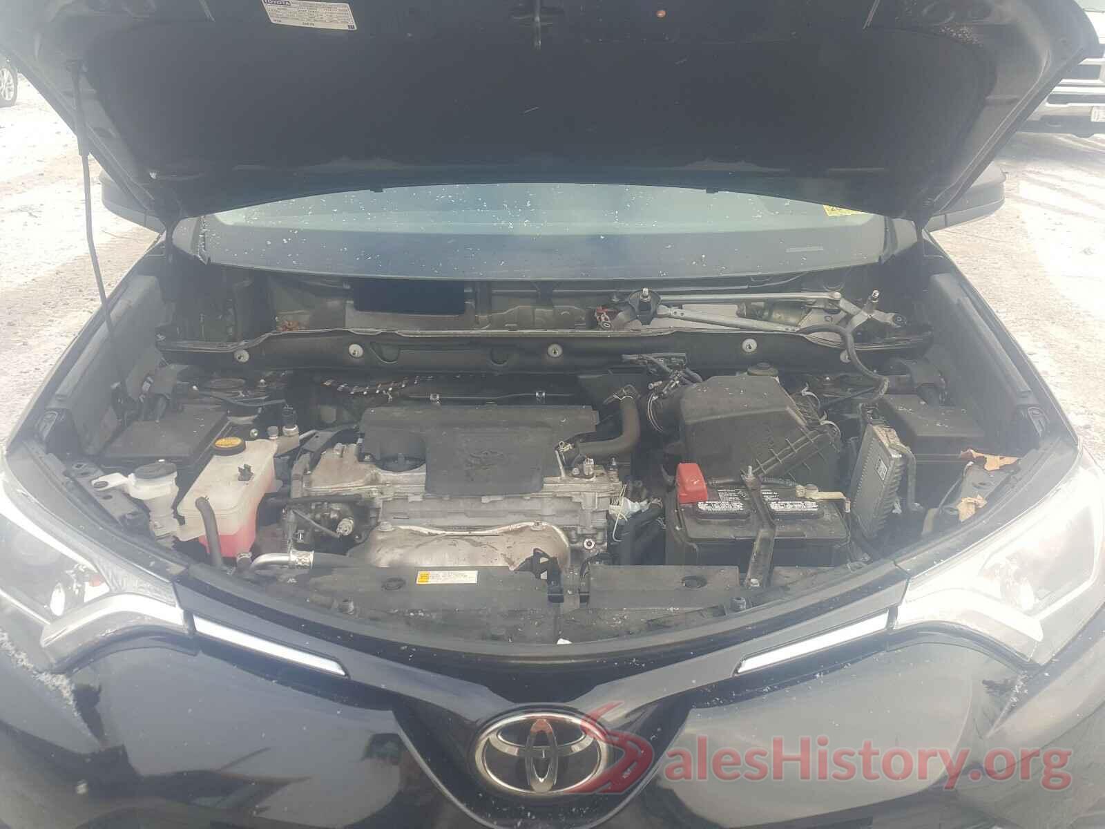 2T3BFREV0JW784726 2018 TOYOTA RAV4