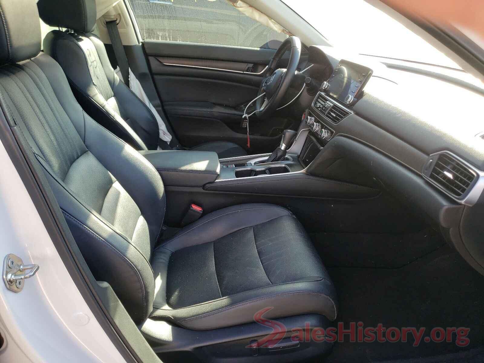 1HGCV1F51JA119499 2018 HONDA ACCORD