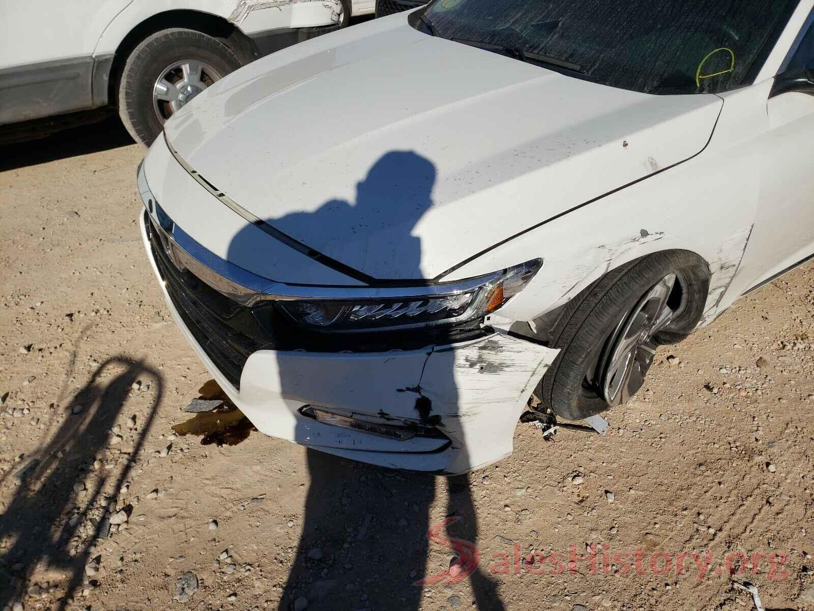 1HGCV1F51JA119499 2018 HONDA ACCORD