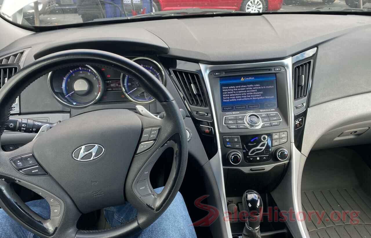 JM3KFACM4L1784961 2013 HYUNDAI SONATA