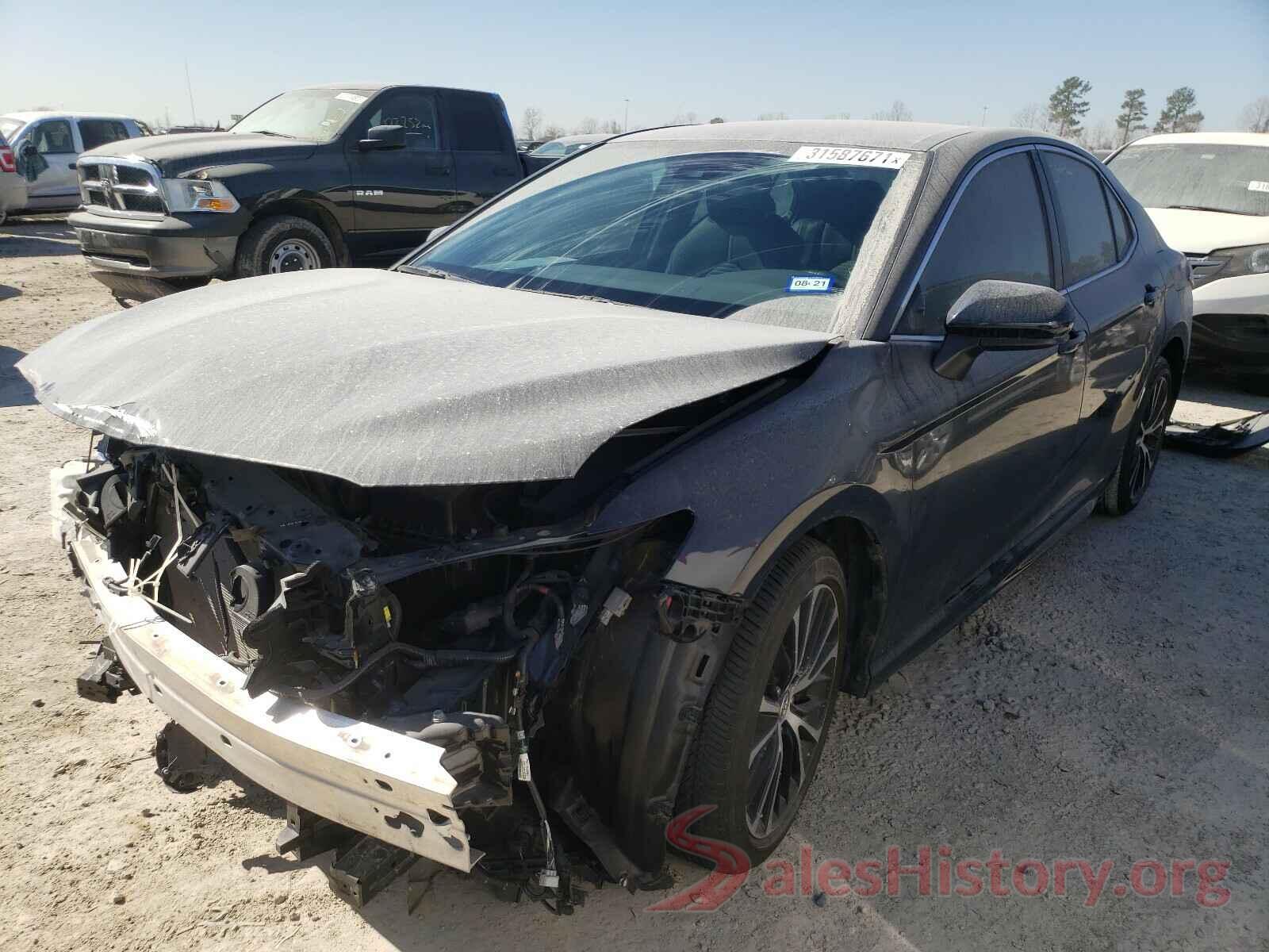 4T1B11HK5KU261634 2019 TOYOTA CAMRY