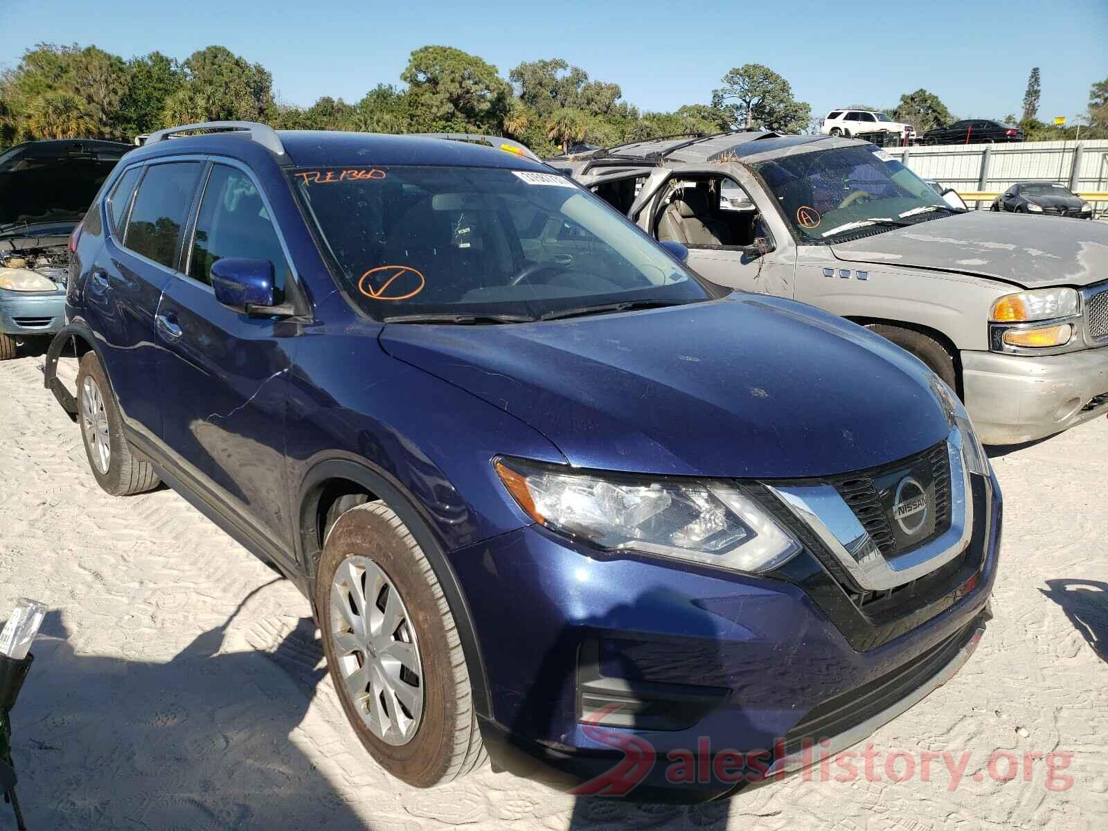 KNMAT2MT4HP595045 2017 NISSAN ROGUE