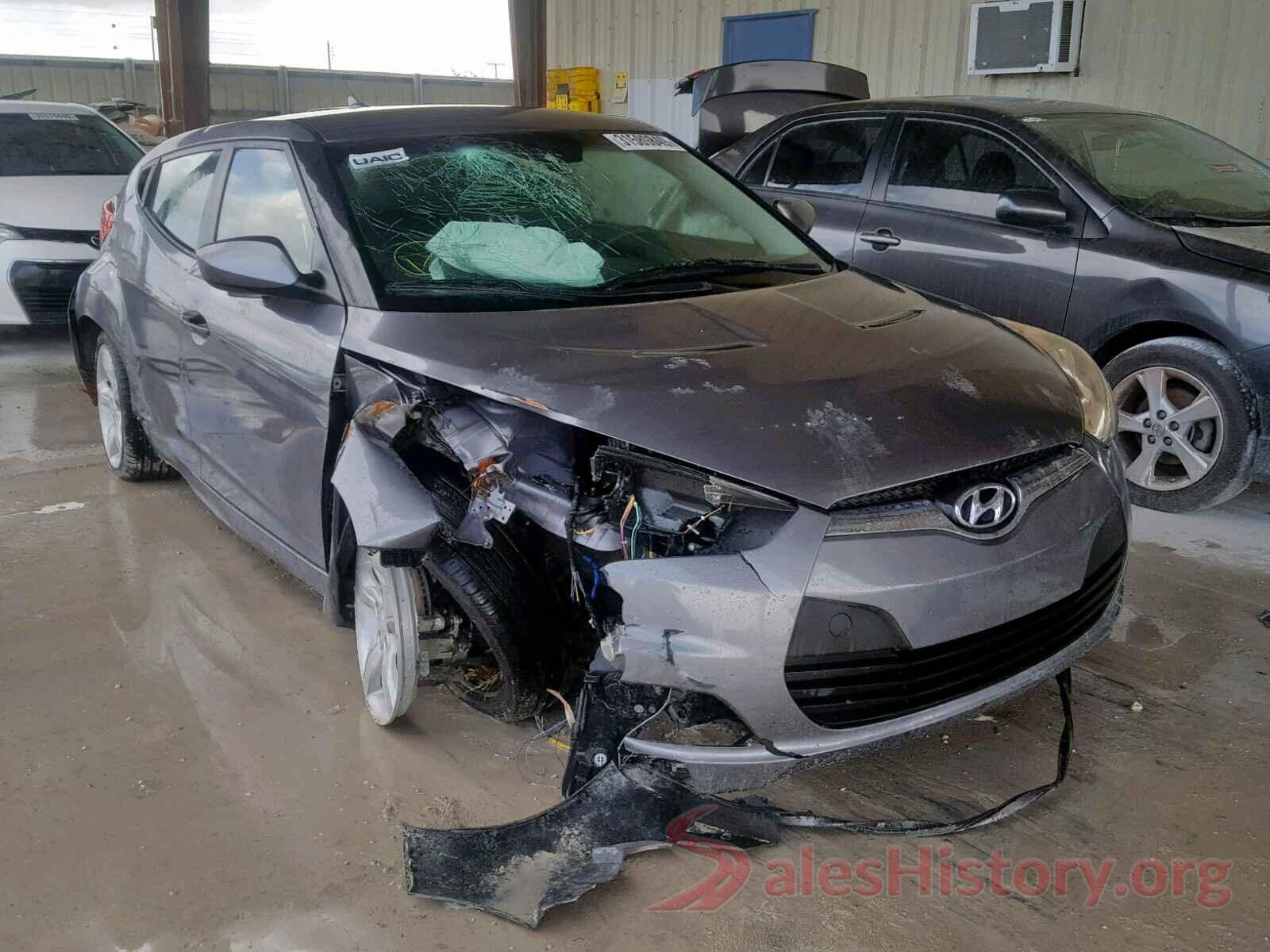 KMHTC6AD2CU029811 2012 HYUNDAI VELOSTER