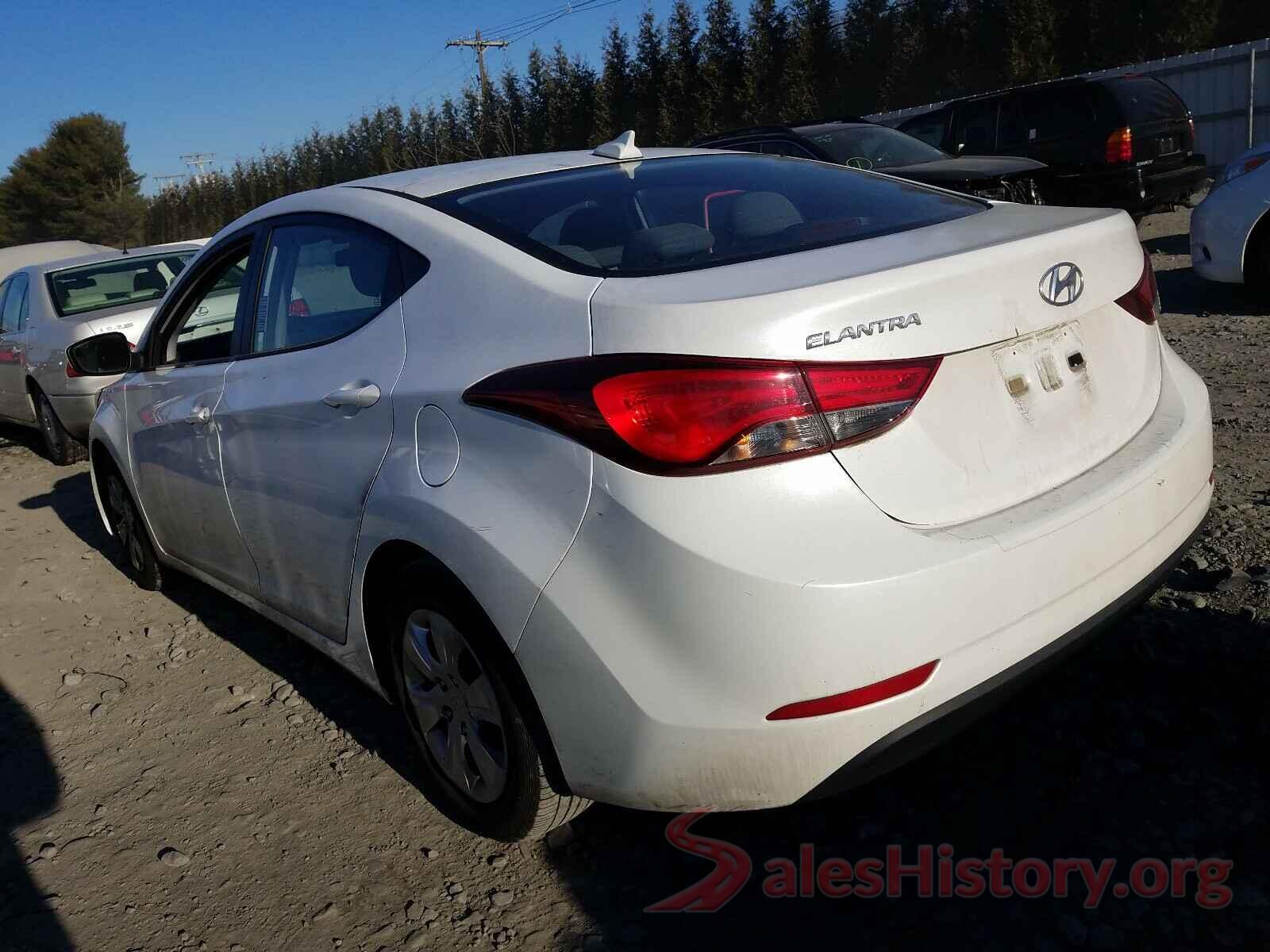 5NPDH4AE1GH745073 2016 HYUNDAI ELANTRA