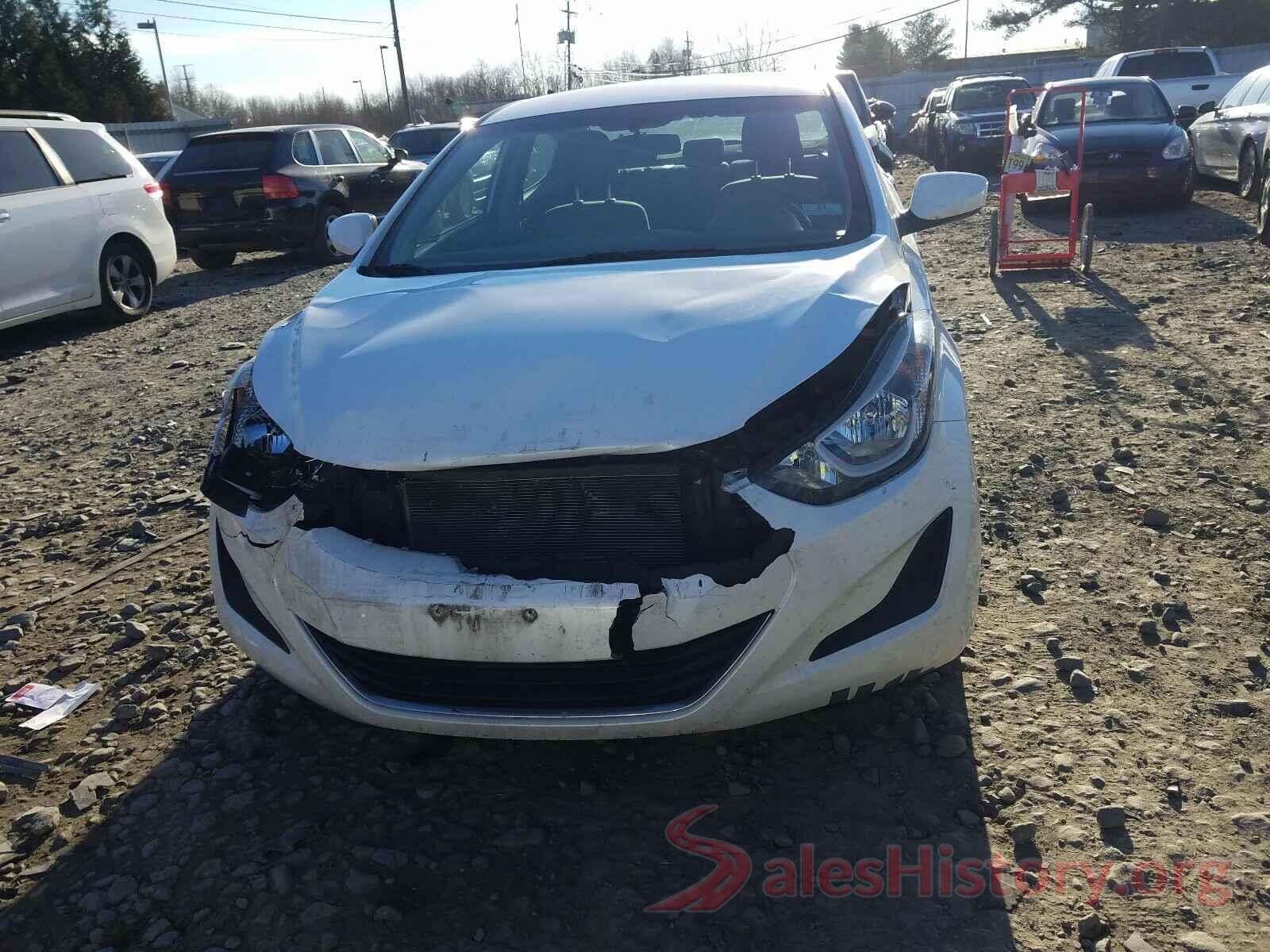 5NPDH4AE1GH745073 2016 HYUNDAI ELANTRA