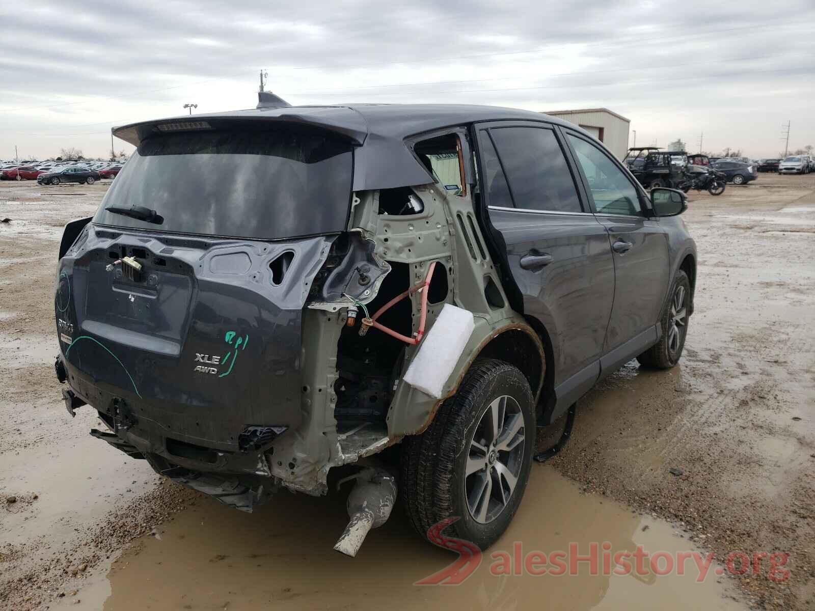 2T3RFREV0JW816170 2018 TOYOTA RAV4