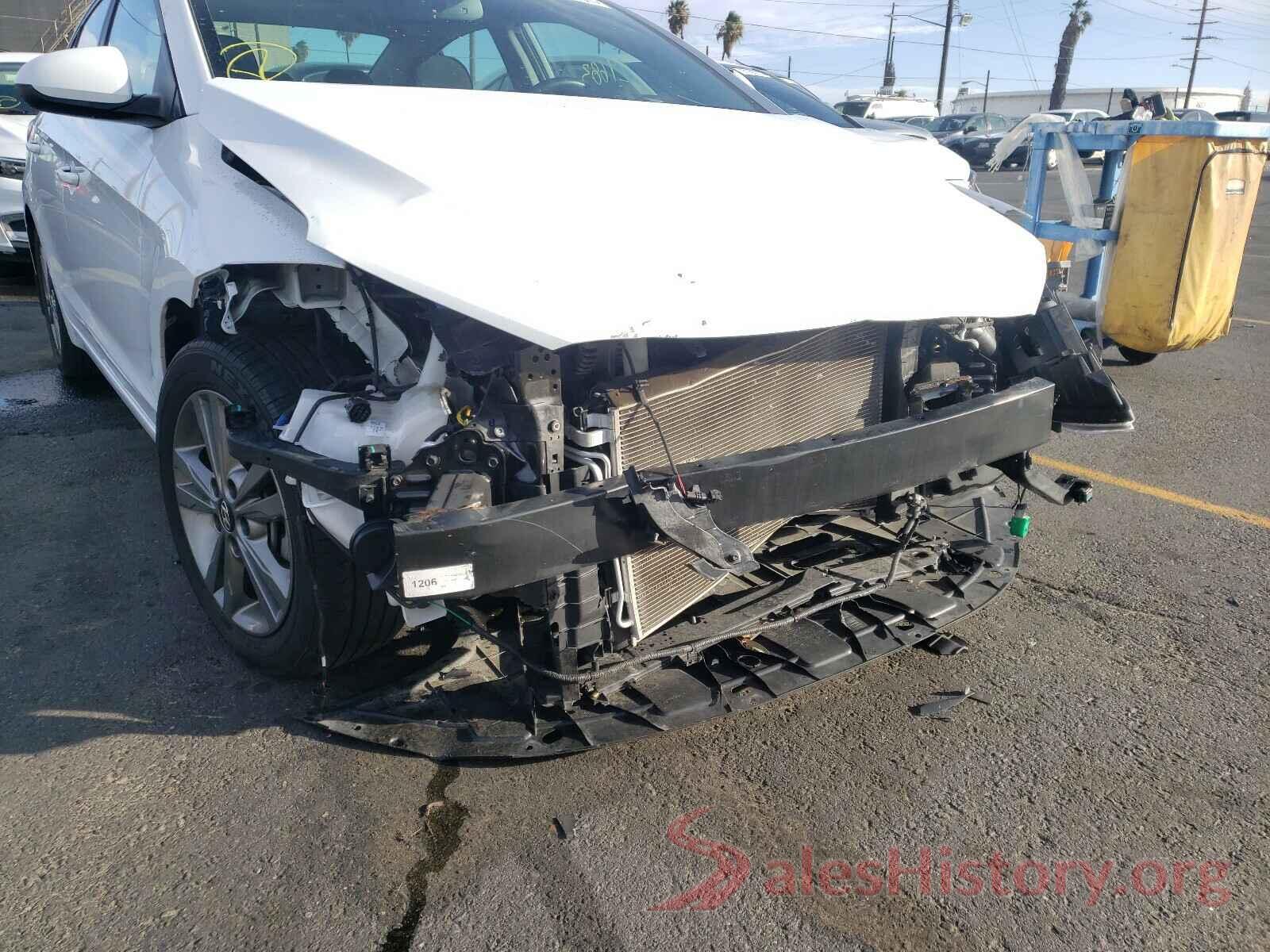 5NPD84LF6JH317254 2018 HYUNDAI ELANTRA