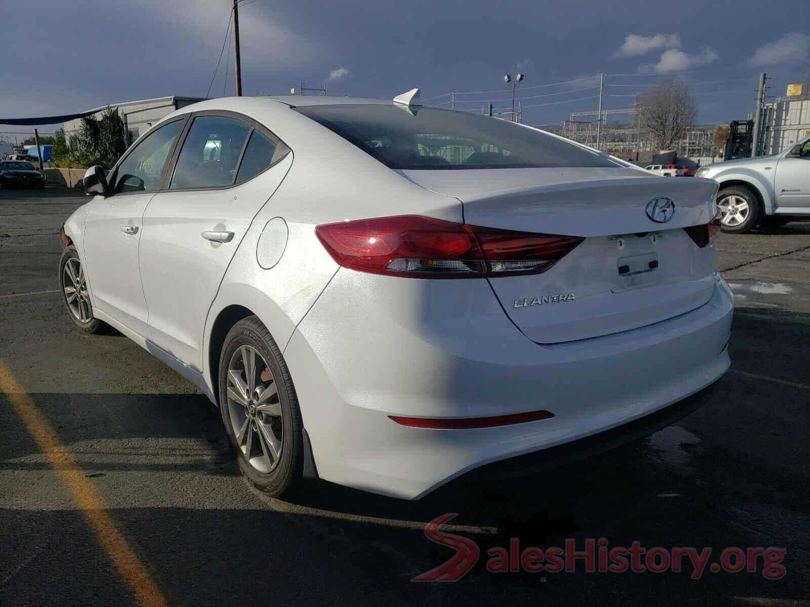 5NPD84LF6JH317254 2018 HYUNDAI ELANTRA