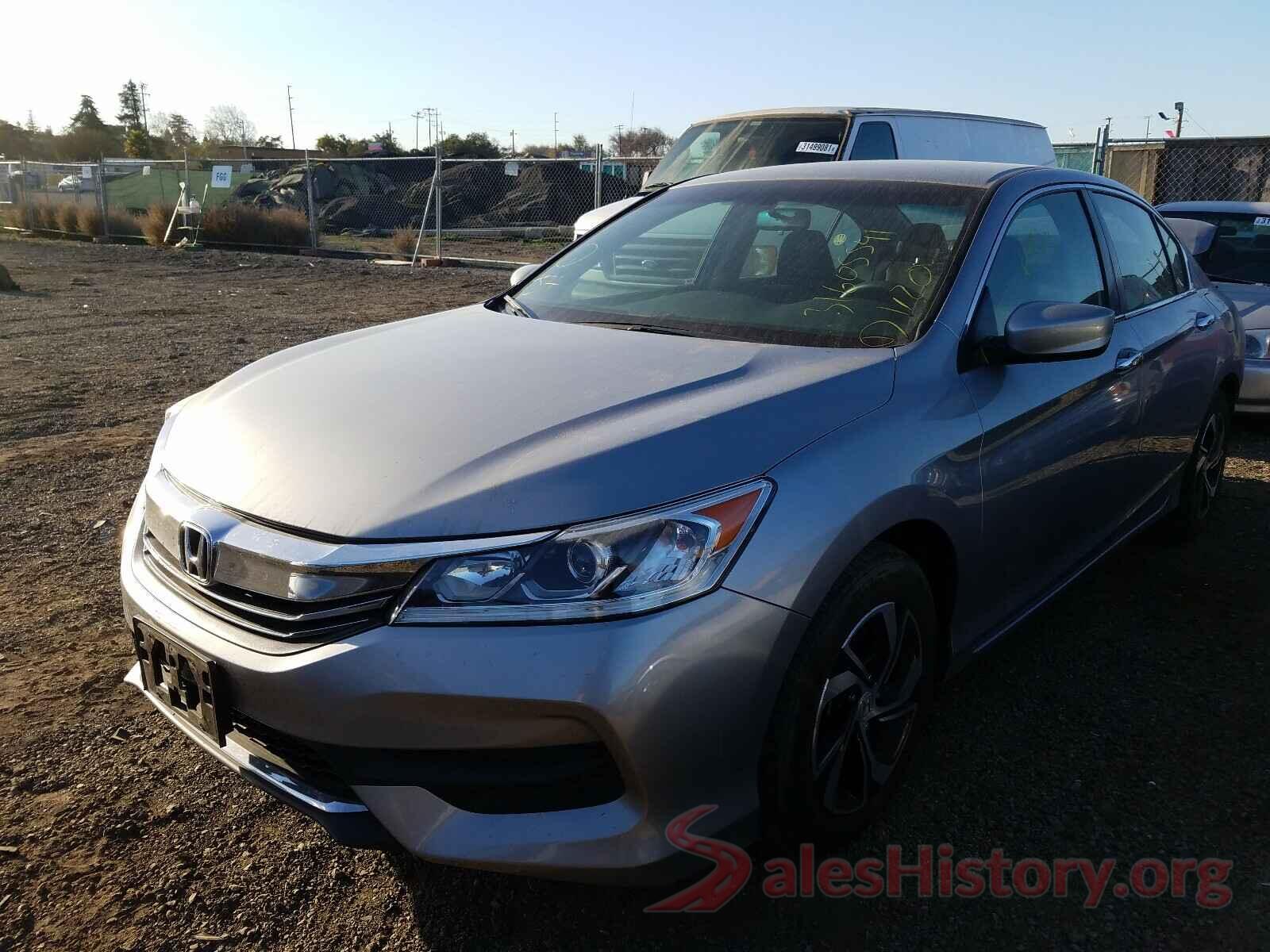 1HGCR2F3XHA201556 2017 HONDA ACCORD