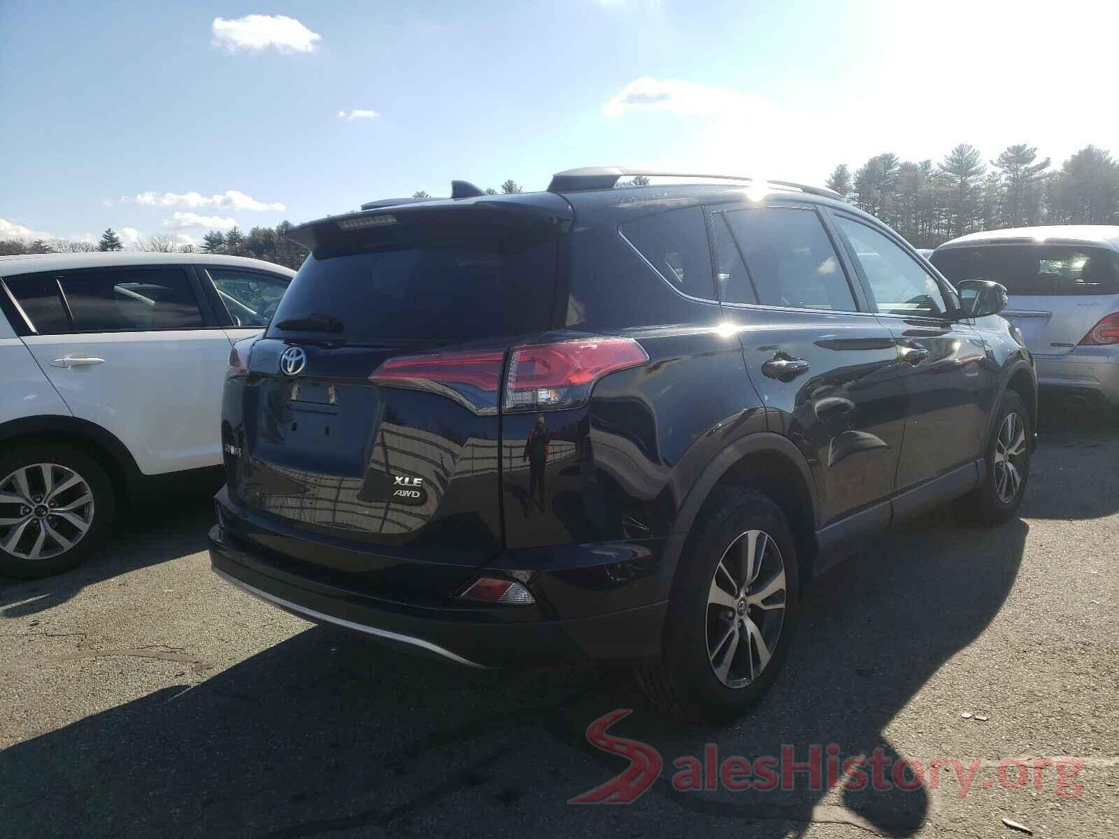 2T3RFREV0JW792551 2018 TOYOTA RAV4