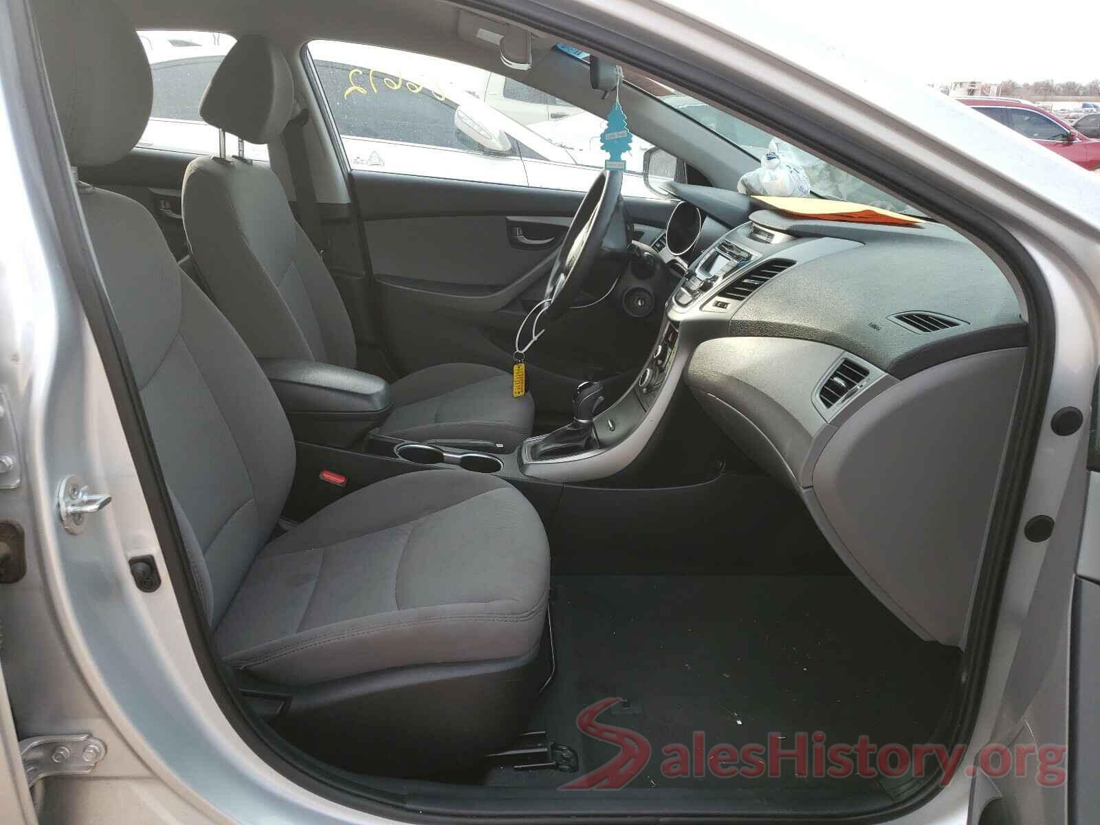 5NPDH4AE1GH714051 2016 HYUNDAI ELANTRA