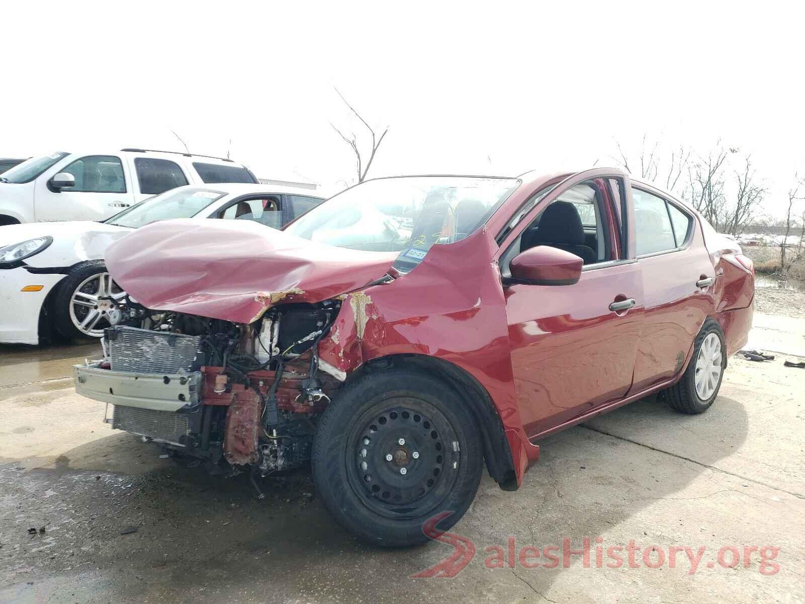 3N1CN7AP9JL801908 2018 NISSAN VERSA