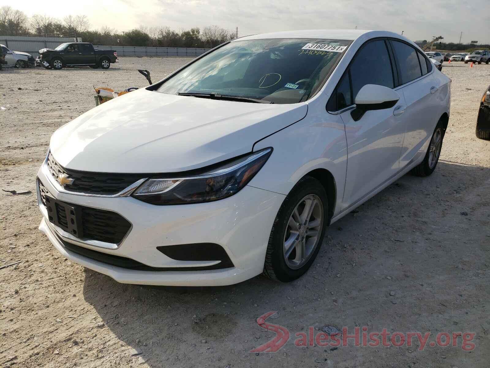 1G1BE5SM9J7240883 2018 CHEVROLET CRUZE