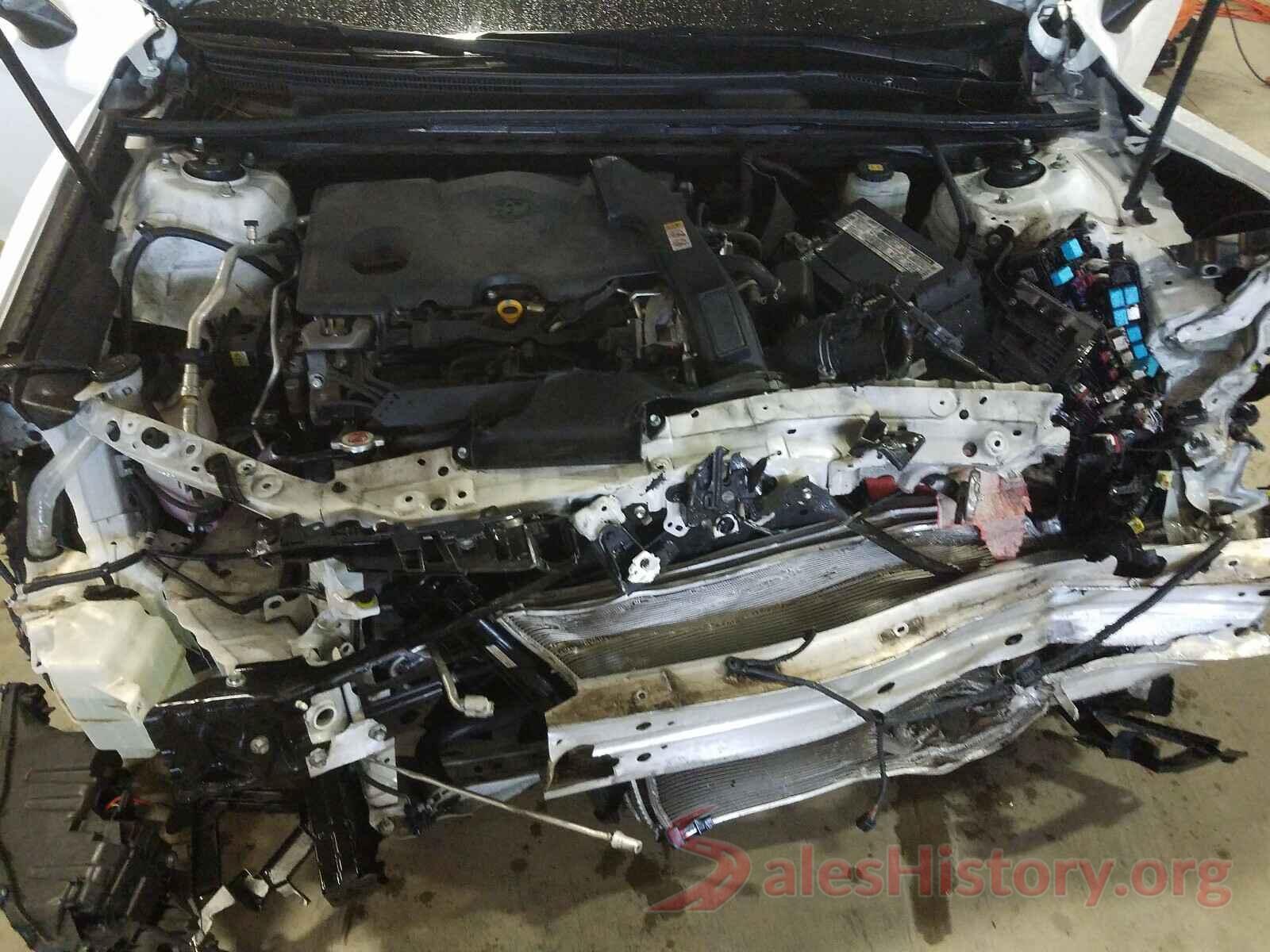 JTNB11HK8J3068303 2018 TOYOTA CAMRY